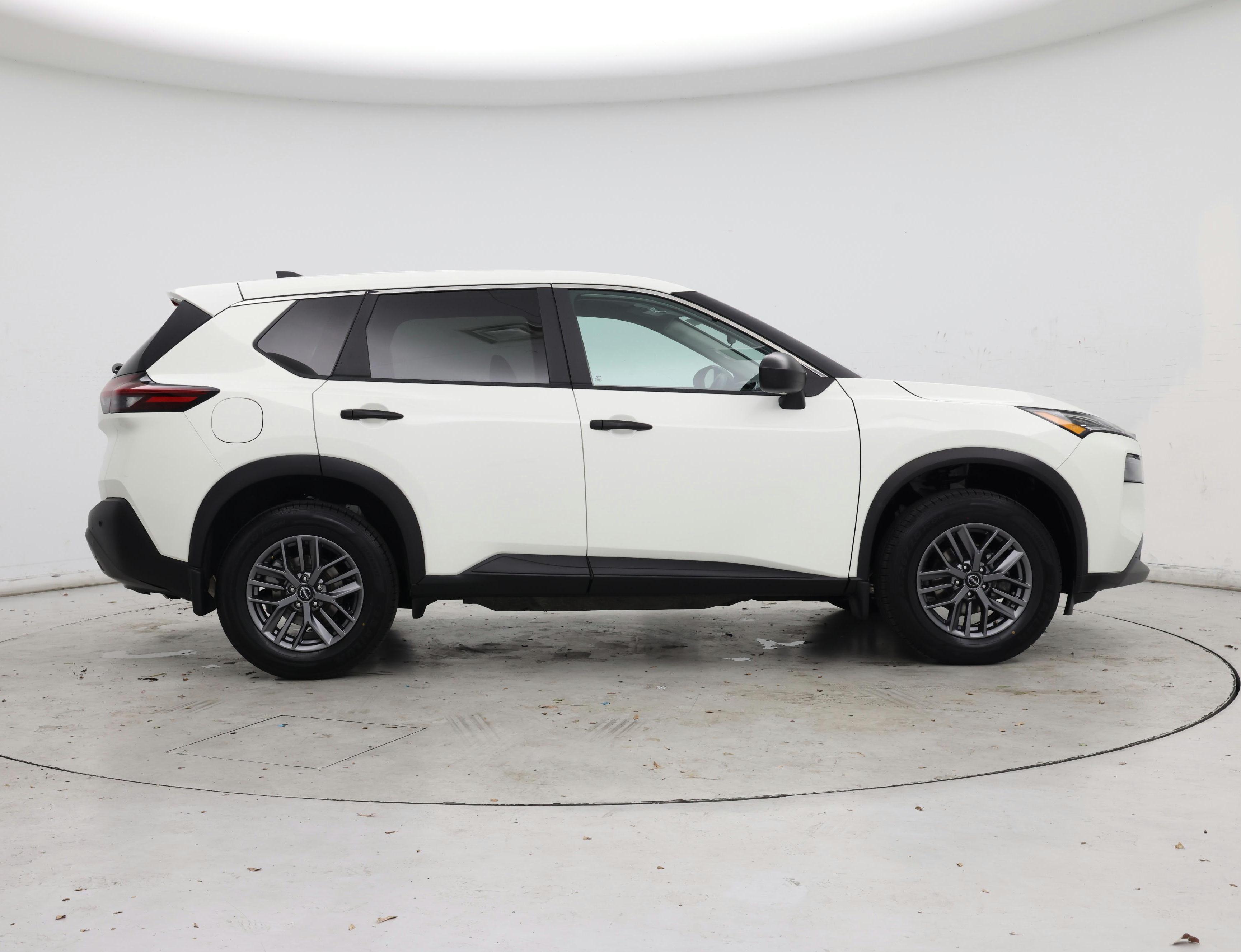 Thumbnail: 2023 Nissan Rogue - 7