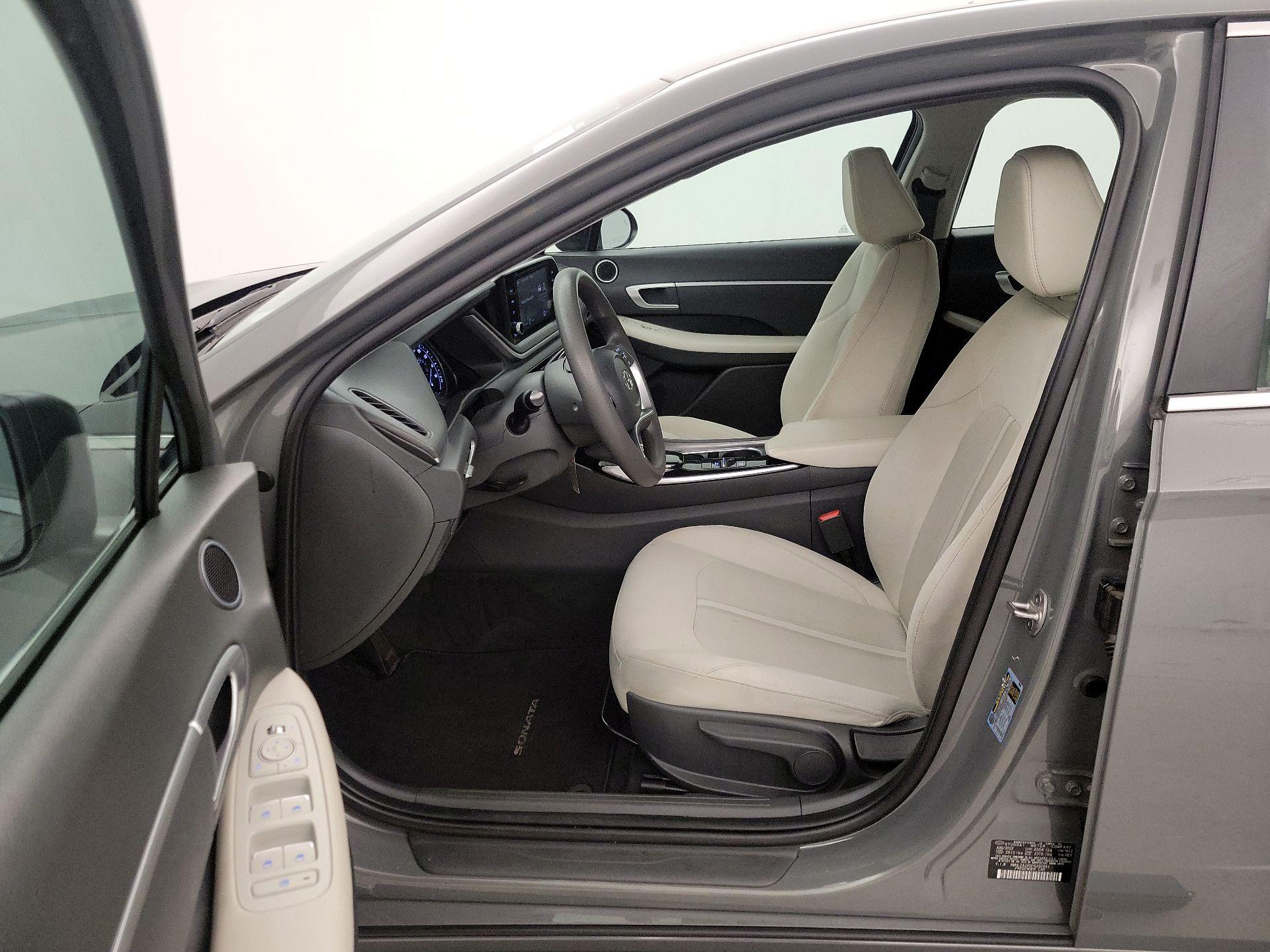 Thumbnail: 2023 Hyundai Sonata - 11