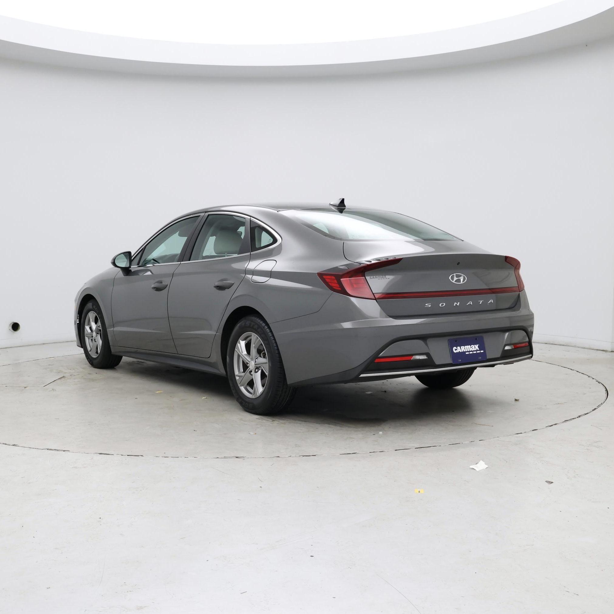 Thumbnail: 2023 Hyundai Sonata - 2