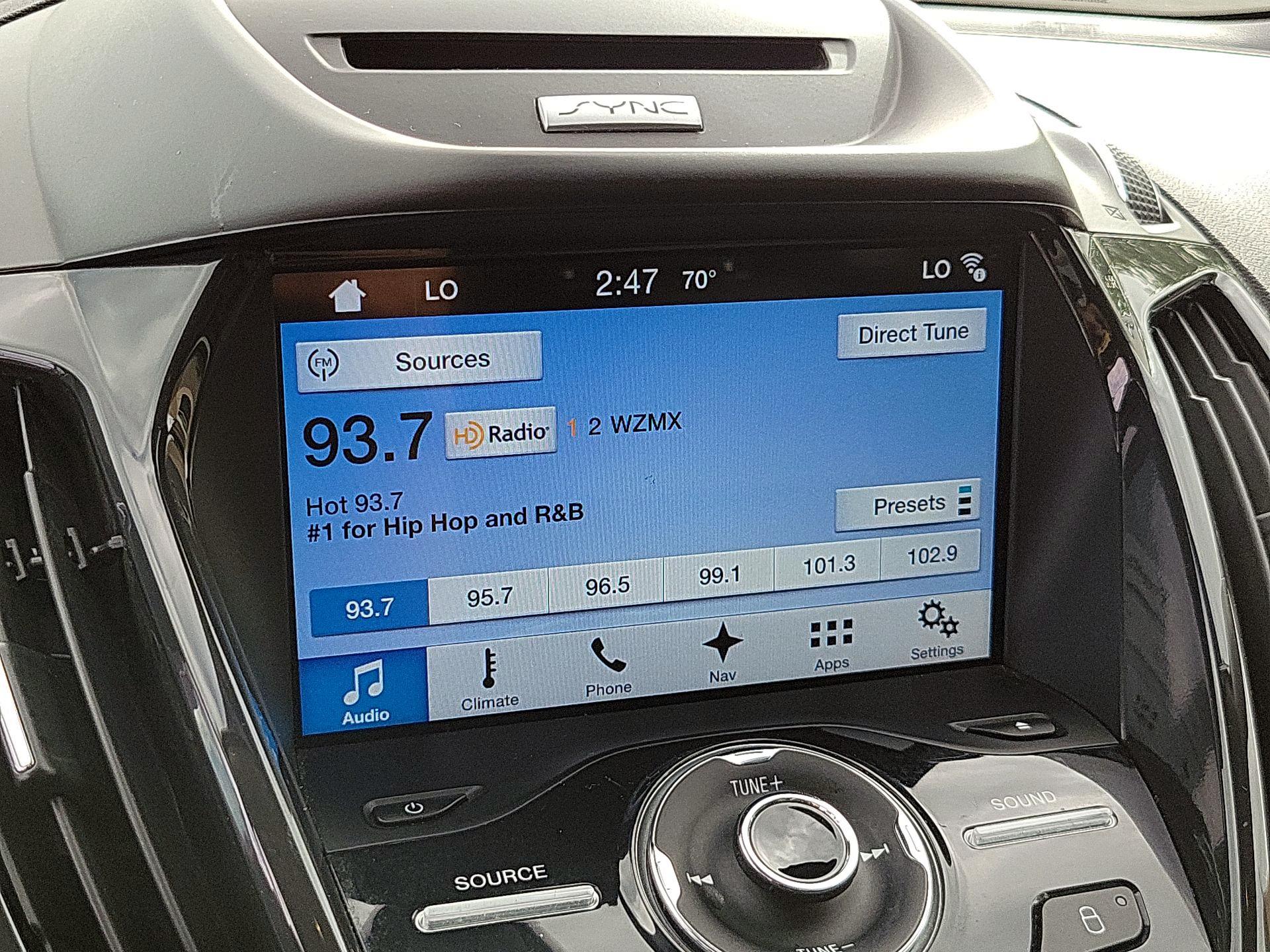 Thumbnail: 2016 Ford Escape - 14