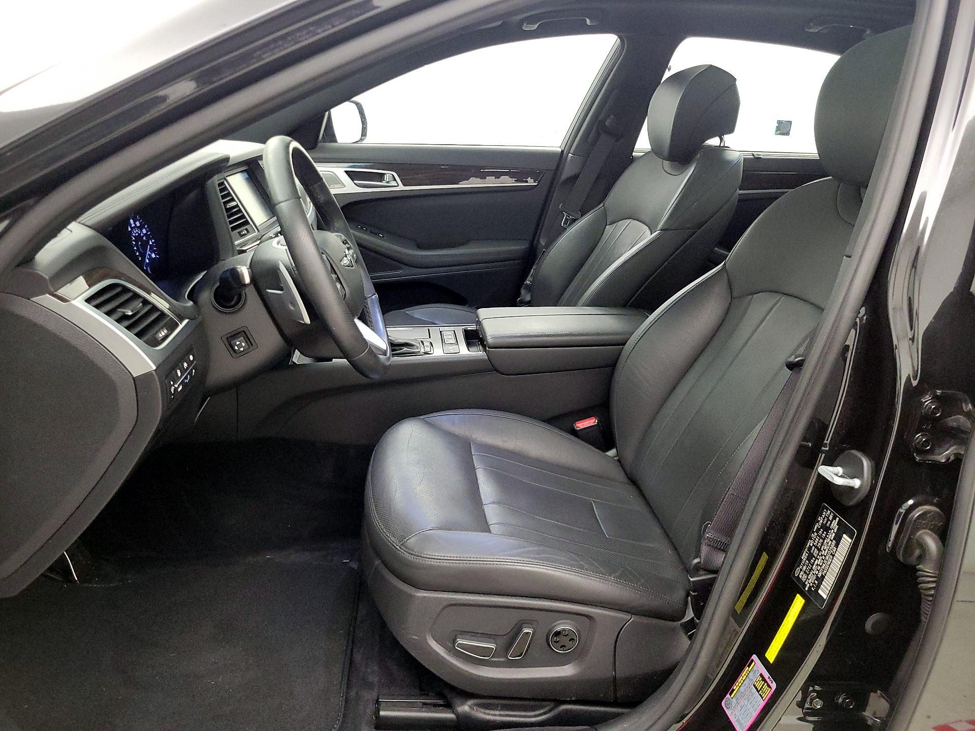 Thumbnail: 2019 Genesis G80 - 11