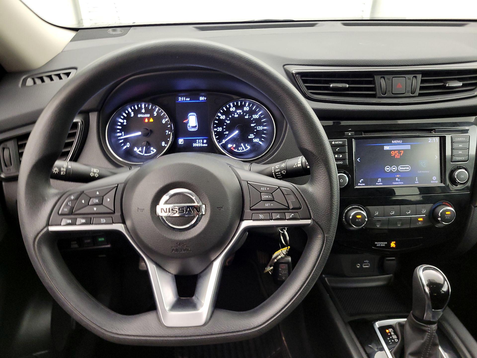 Thumbnail: 2018 Nissan Rogue - 10