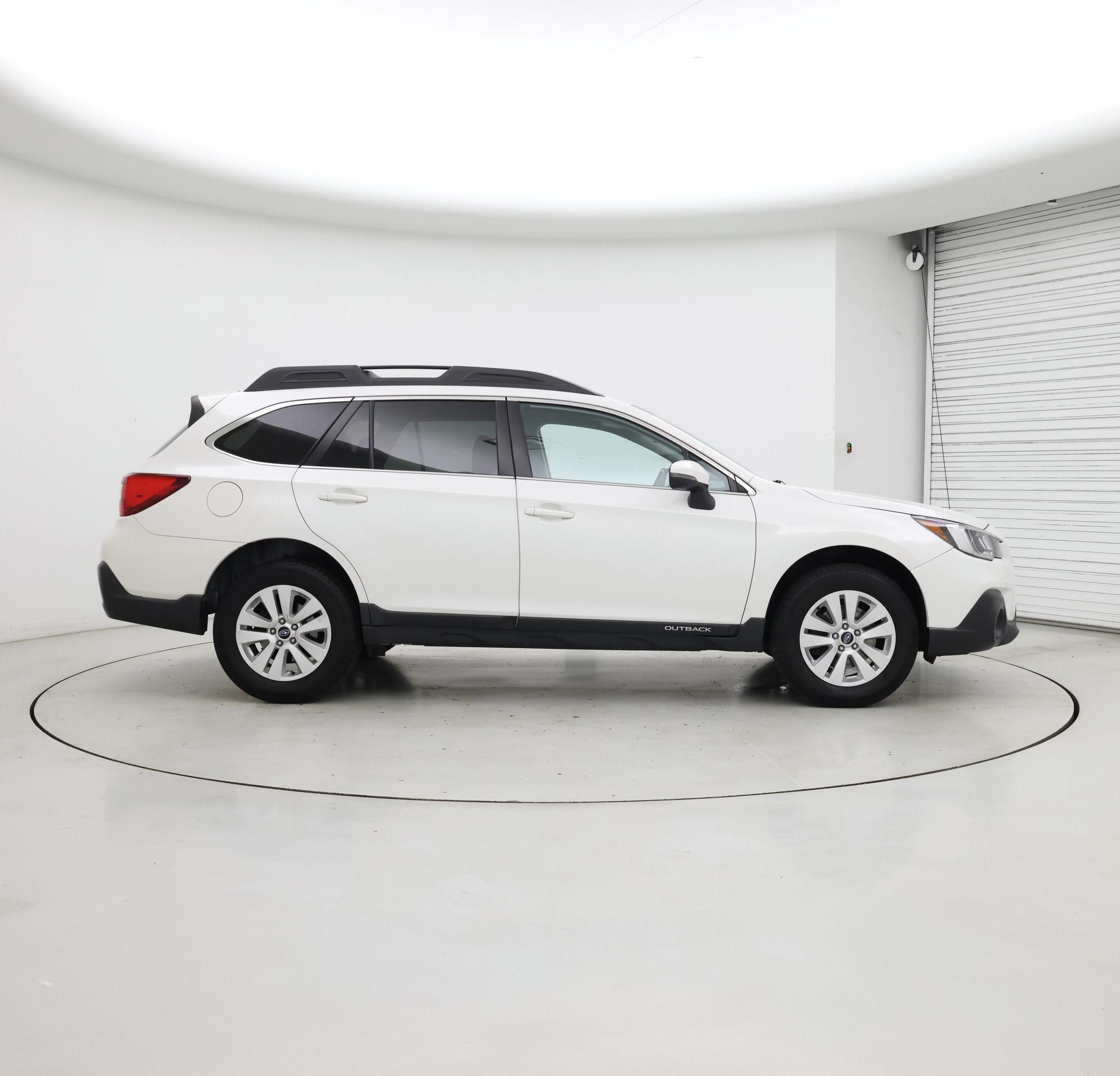 Thumbnail: 2018 Subaru Outback - 7