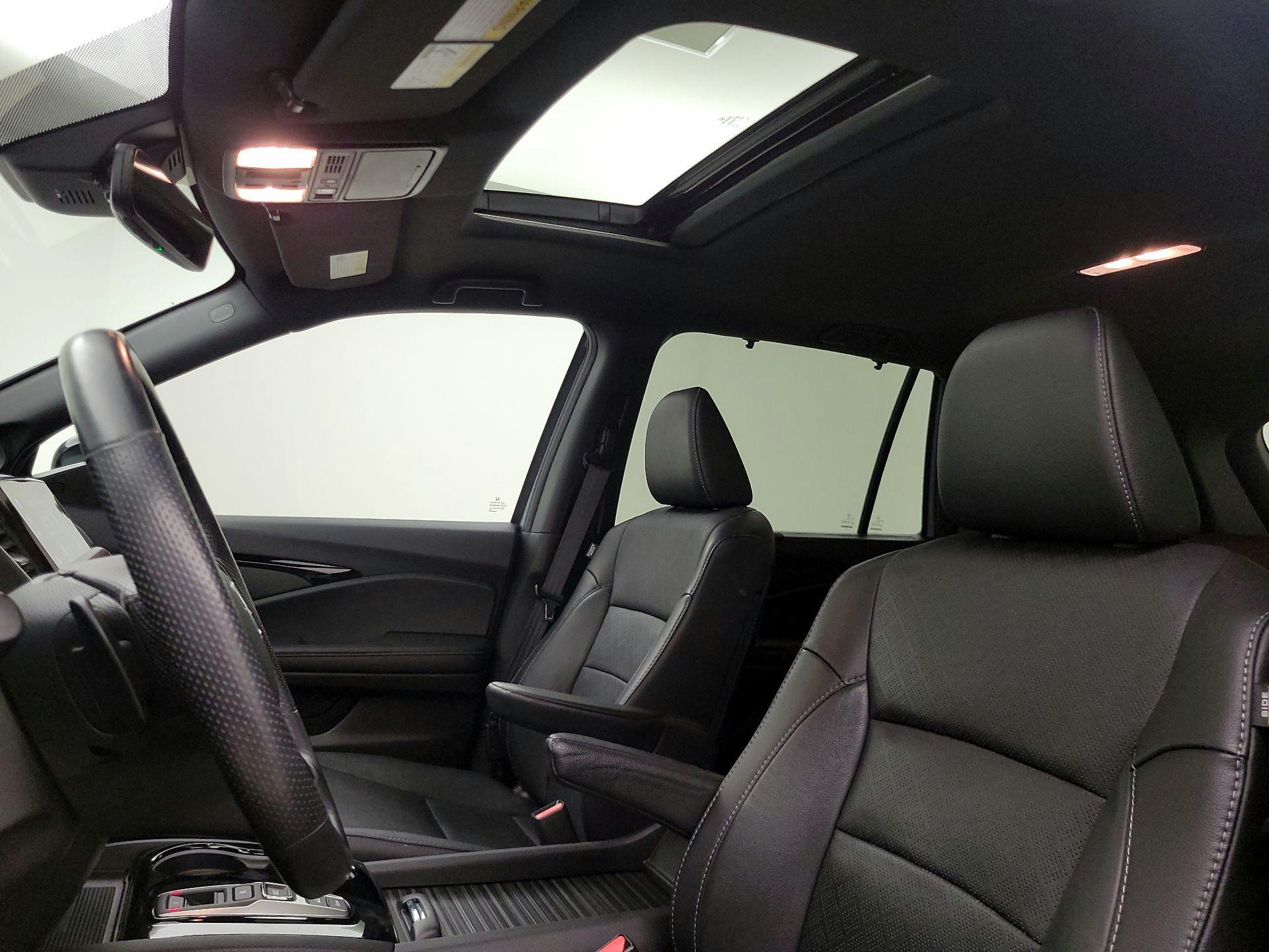 Thumbnail: 2022 Honda Passport - 19