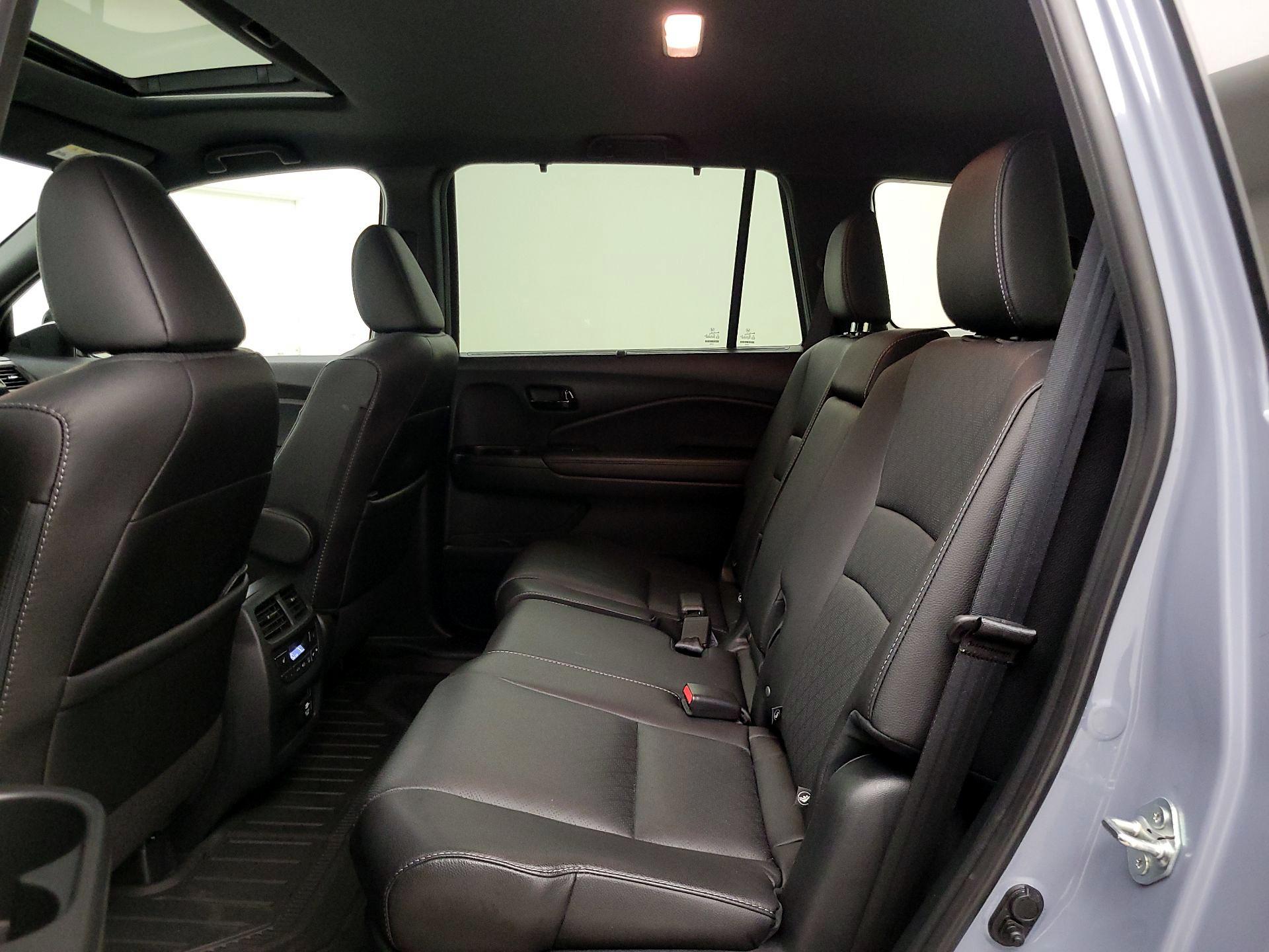 Thumbnail: 2022 Honda Passport - 20