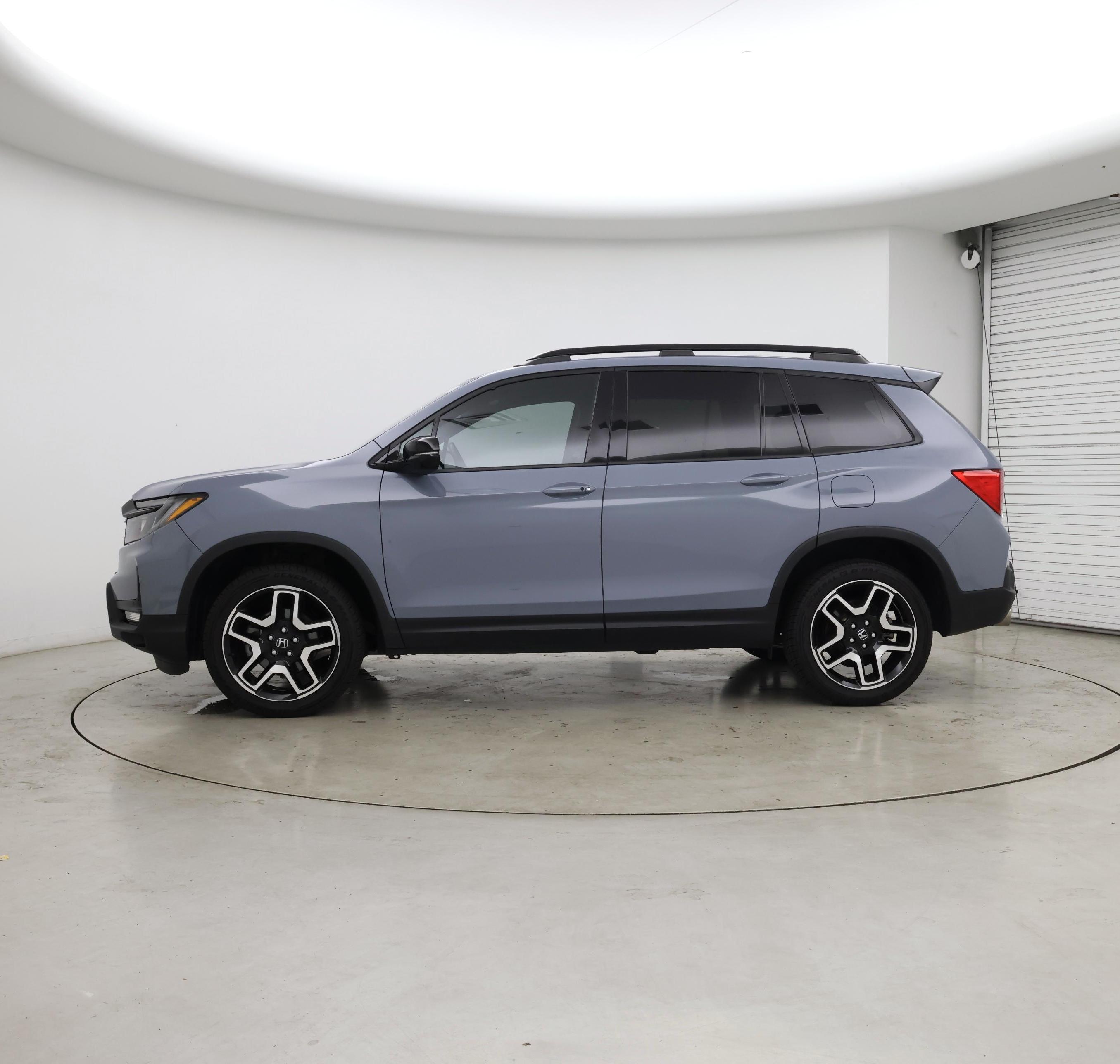 Thumbnail: 2022 Honda Passport - 3