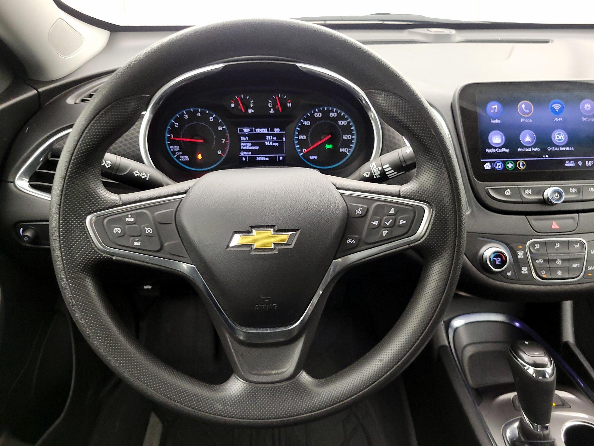 Thumbnail: 2019 Chevrolet Malibu - 10