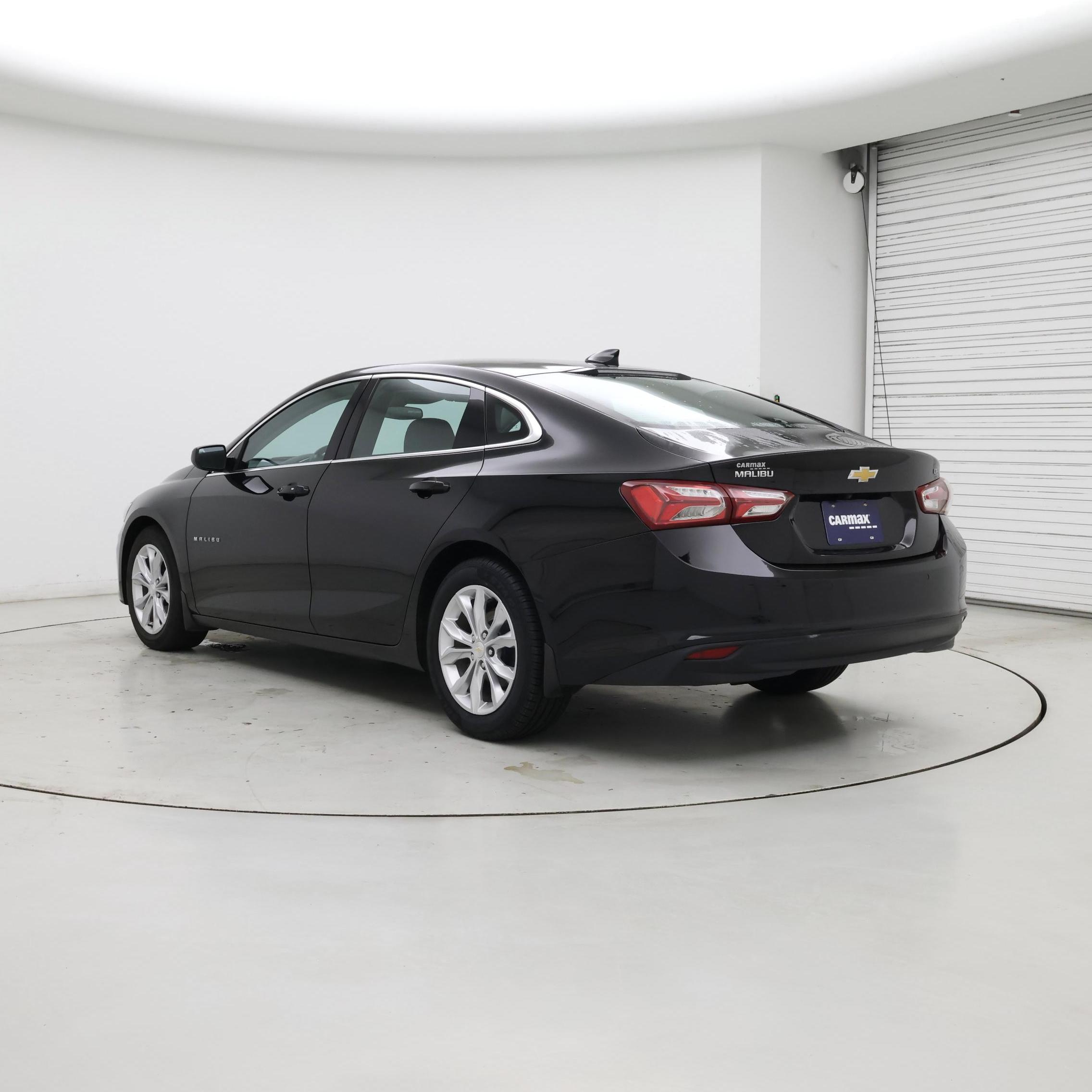 Thumbnail: 2019 Chevrolet Malibu - 2