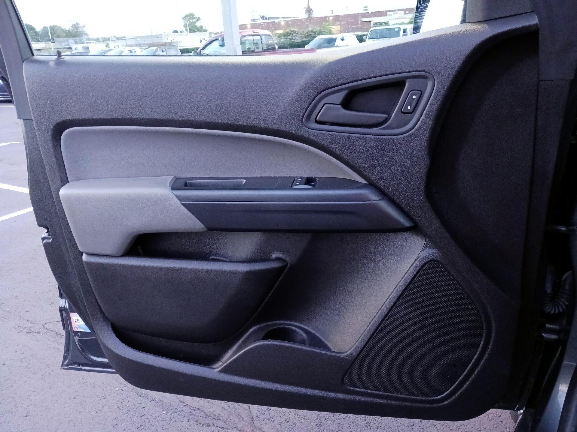 Thumbnail: 2016 Chevrolet Colorado - 10