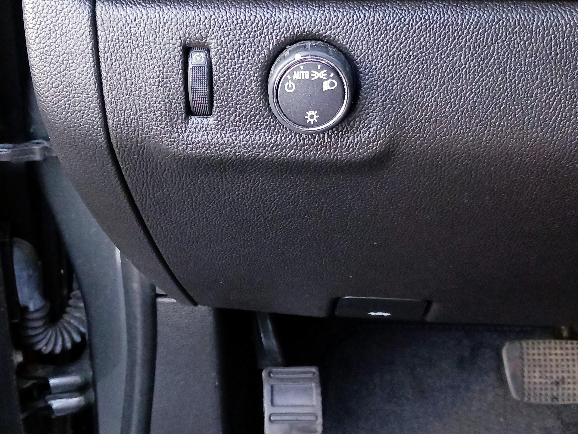 Thumbnail: 2016 Chevrolet Colorado - 11