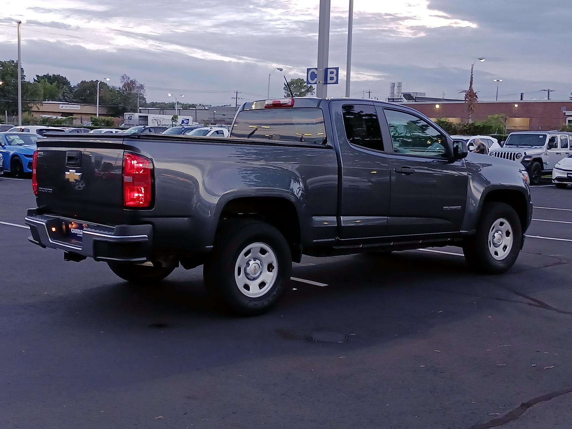 Thumbnail: 2016 Chevrolet Colorado - 5