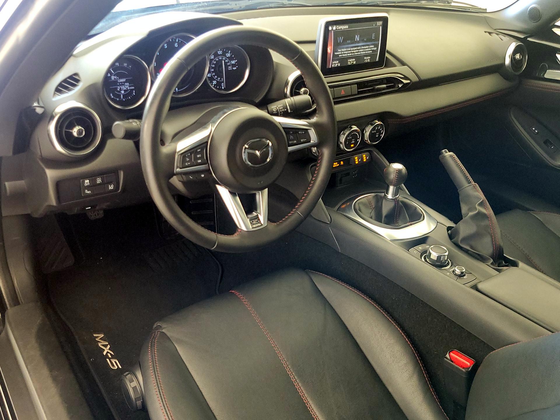 Thumbnail: 2016 Mazda MX-5 Miata - 9