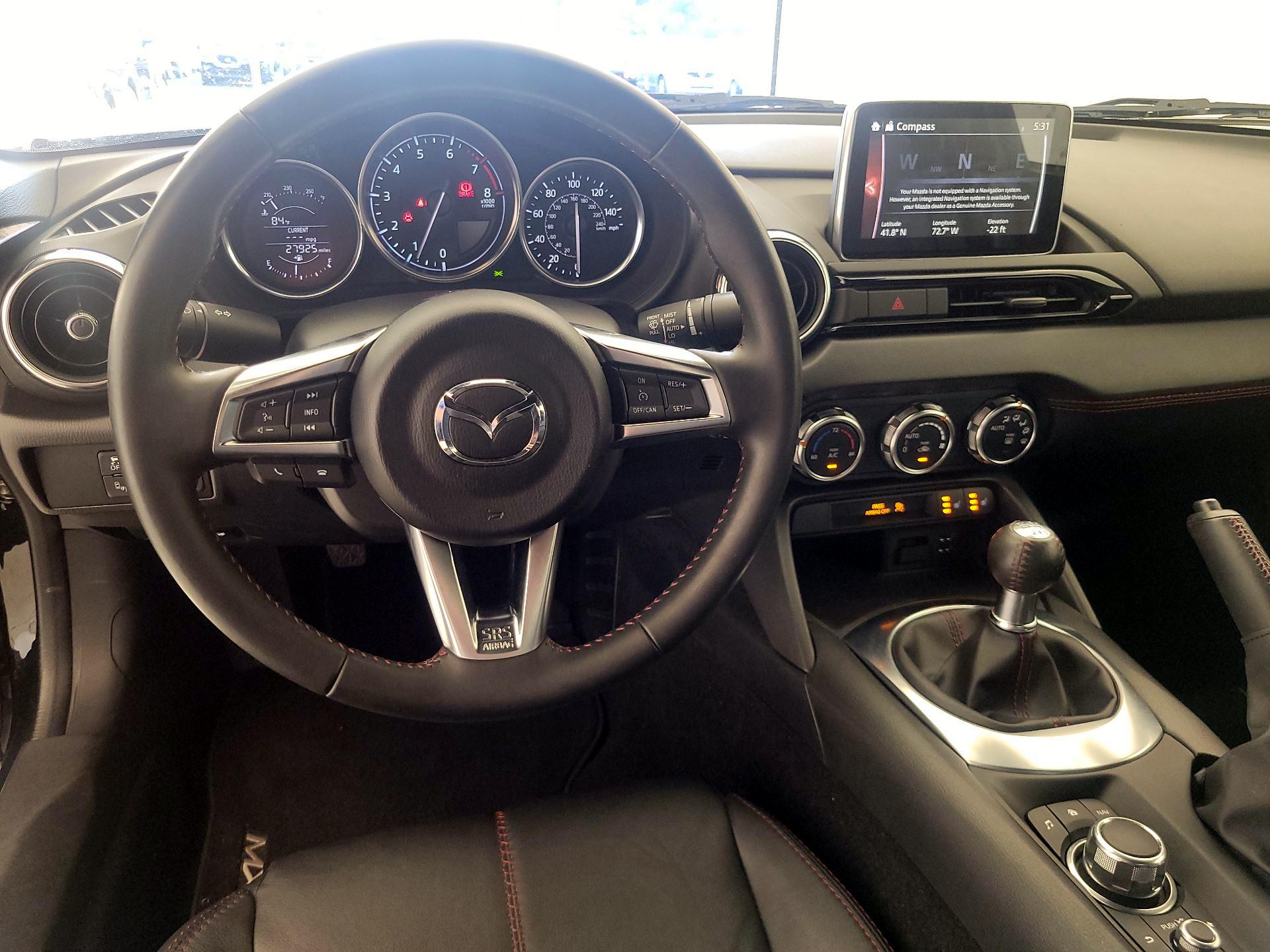 Thumbnail: 2016 Mazda MX-5 Miata - 10