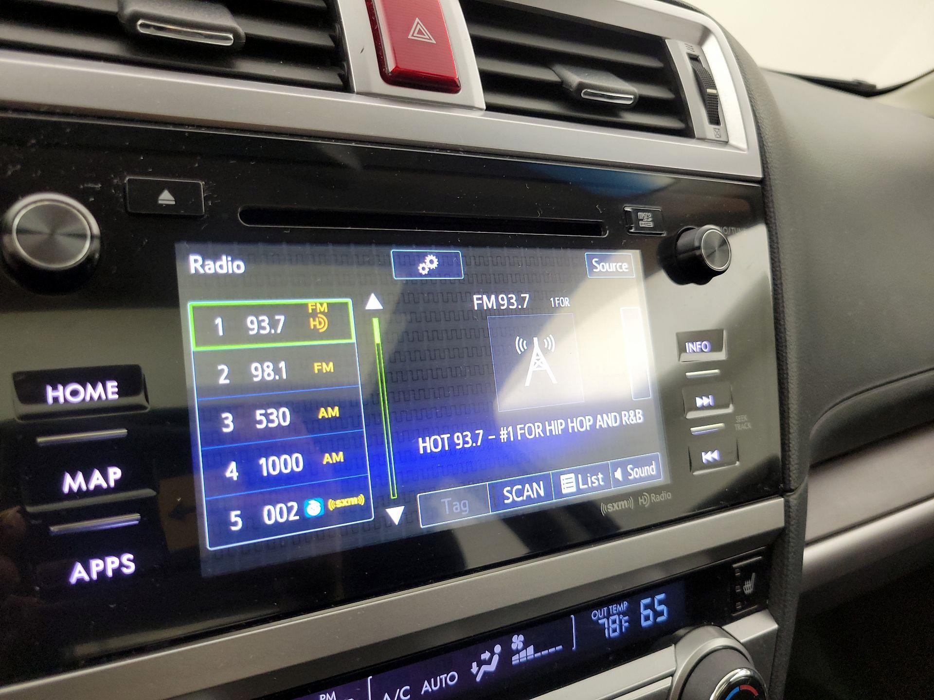 Thumbnail: 2016 Subaru Legacy - 16