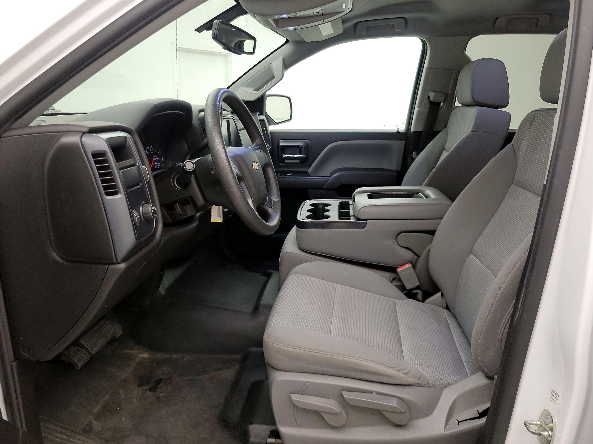 Thumbnail: 2018 Chevrolet Silverado 1500 - 11