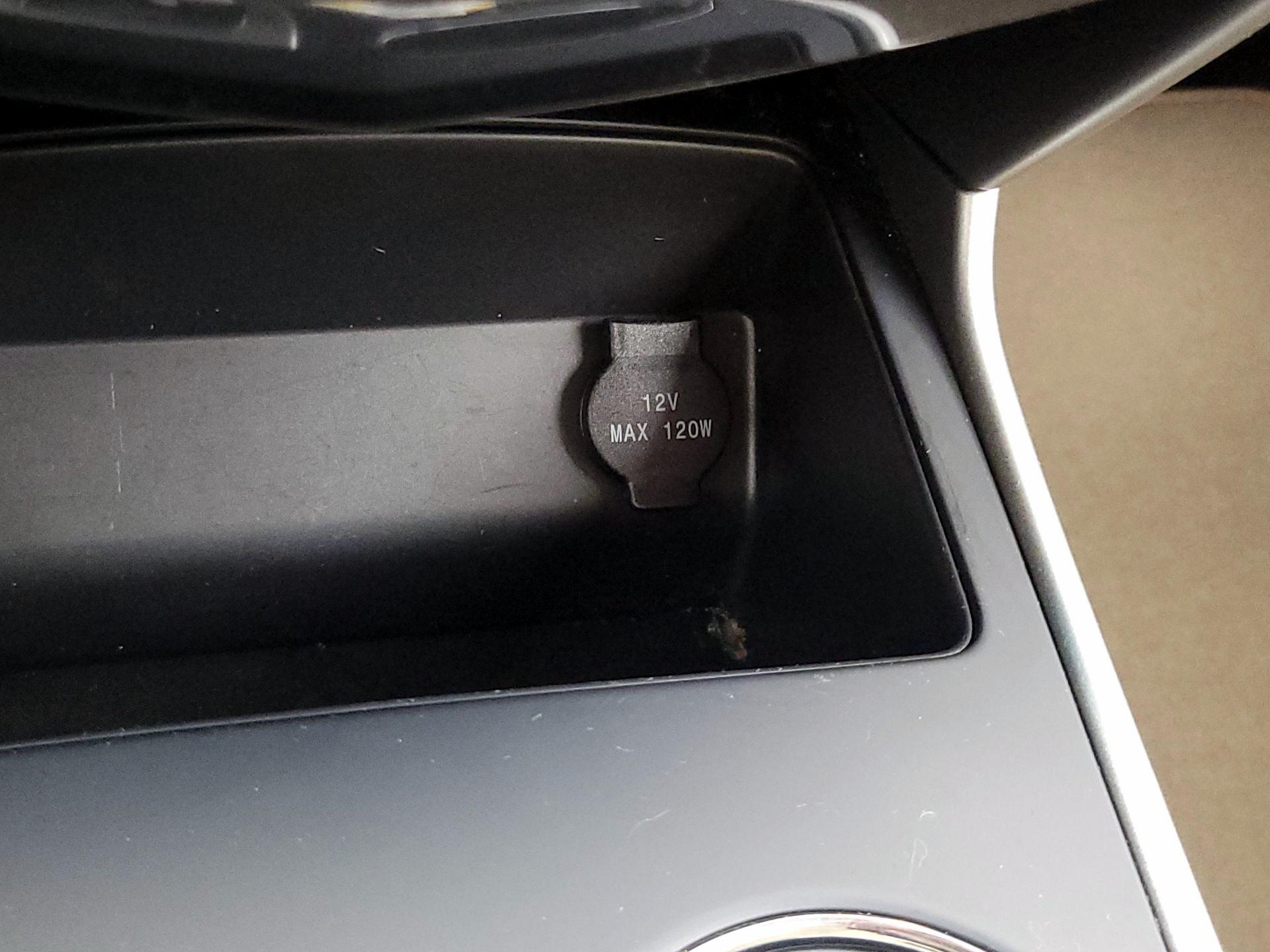 Thumbnail: 2015 Nissan Altima - 17