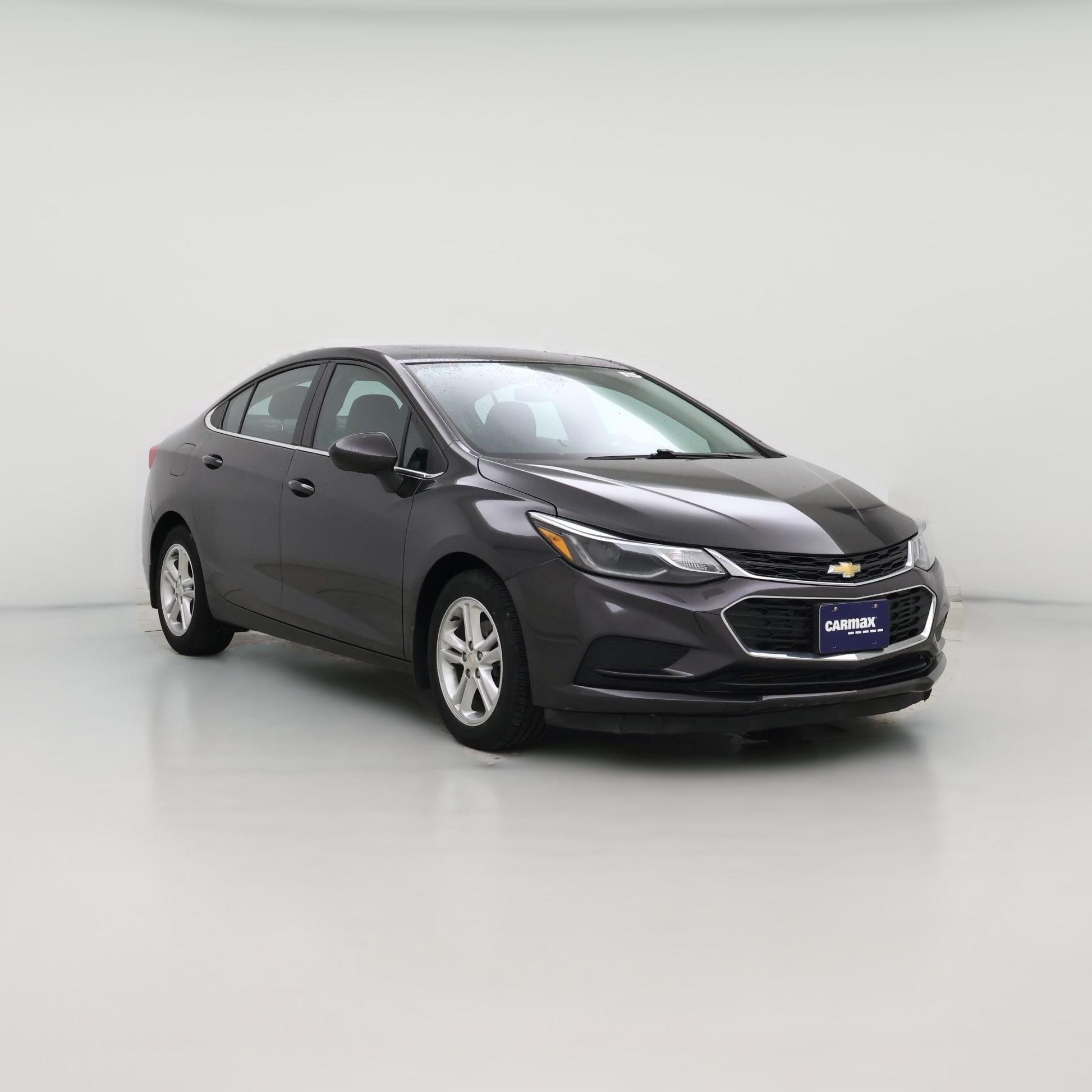 Thumbnail: 2017 Chevrolet Cruze - 1