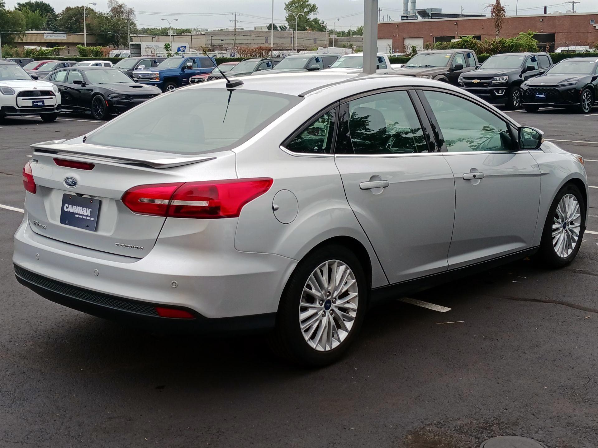 Thumbnail: 2018 Ford Focus - 5