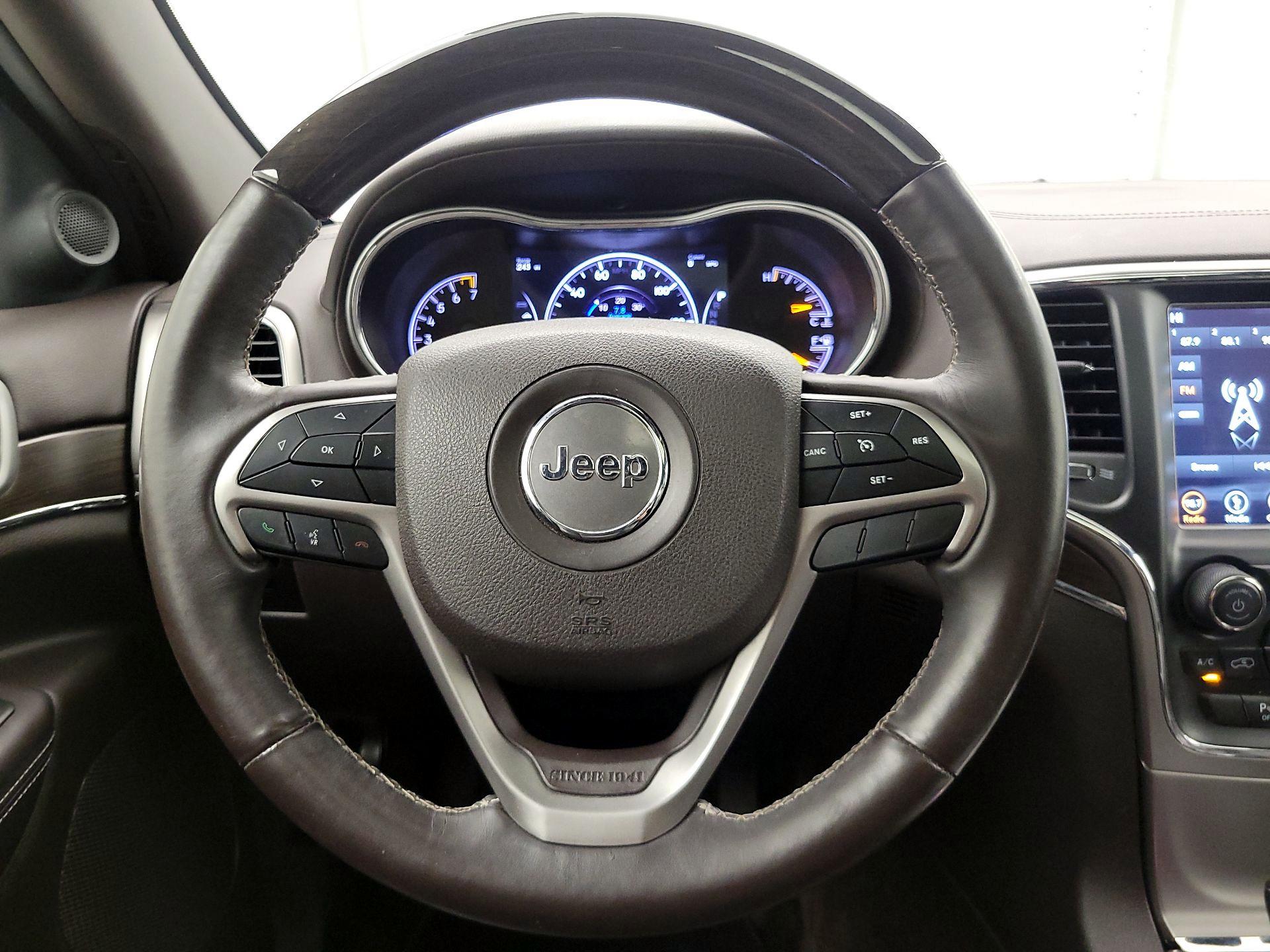 Thumbnail: 2018 Jeep Grand Cherokee - 10
