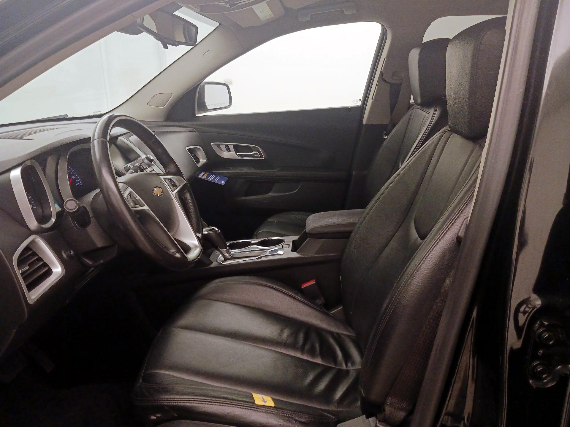 Thumbnail: 2017 Chevrolet Equinox - 11