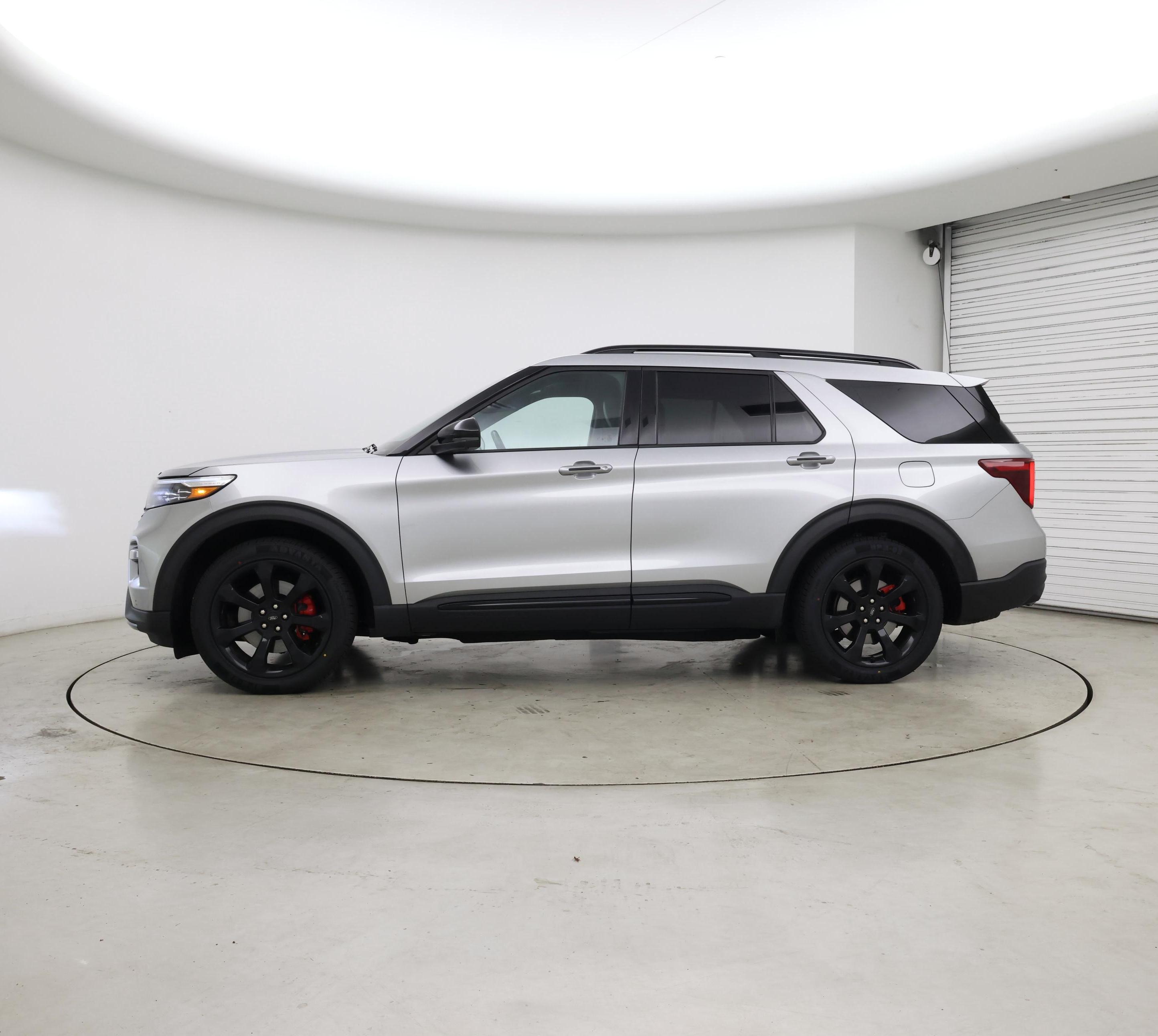 Thumbnail: 2020 Ford Explorer - 3