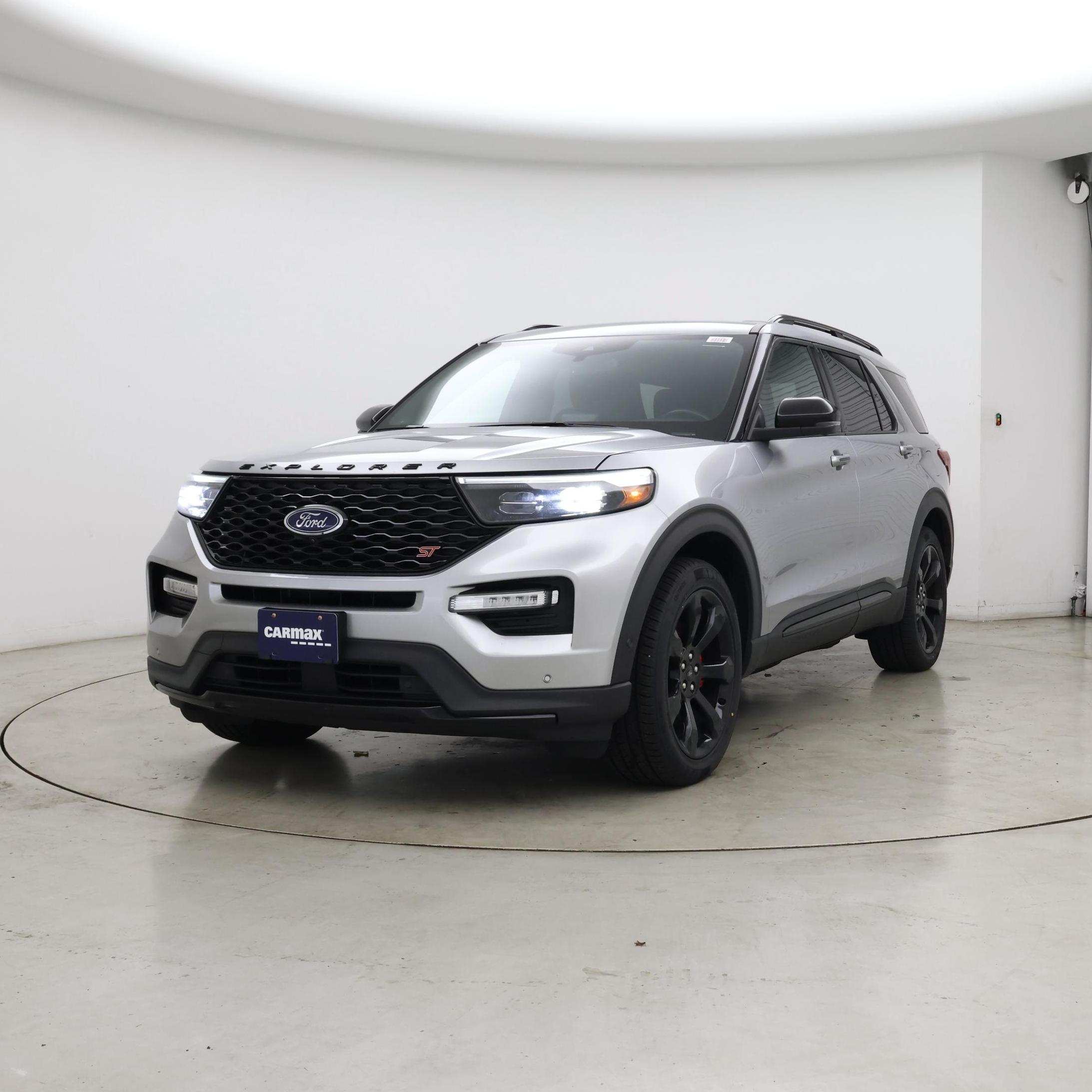 Thumbnail: 2020 Ford Explorer - 4