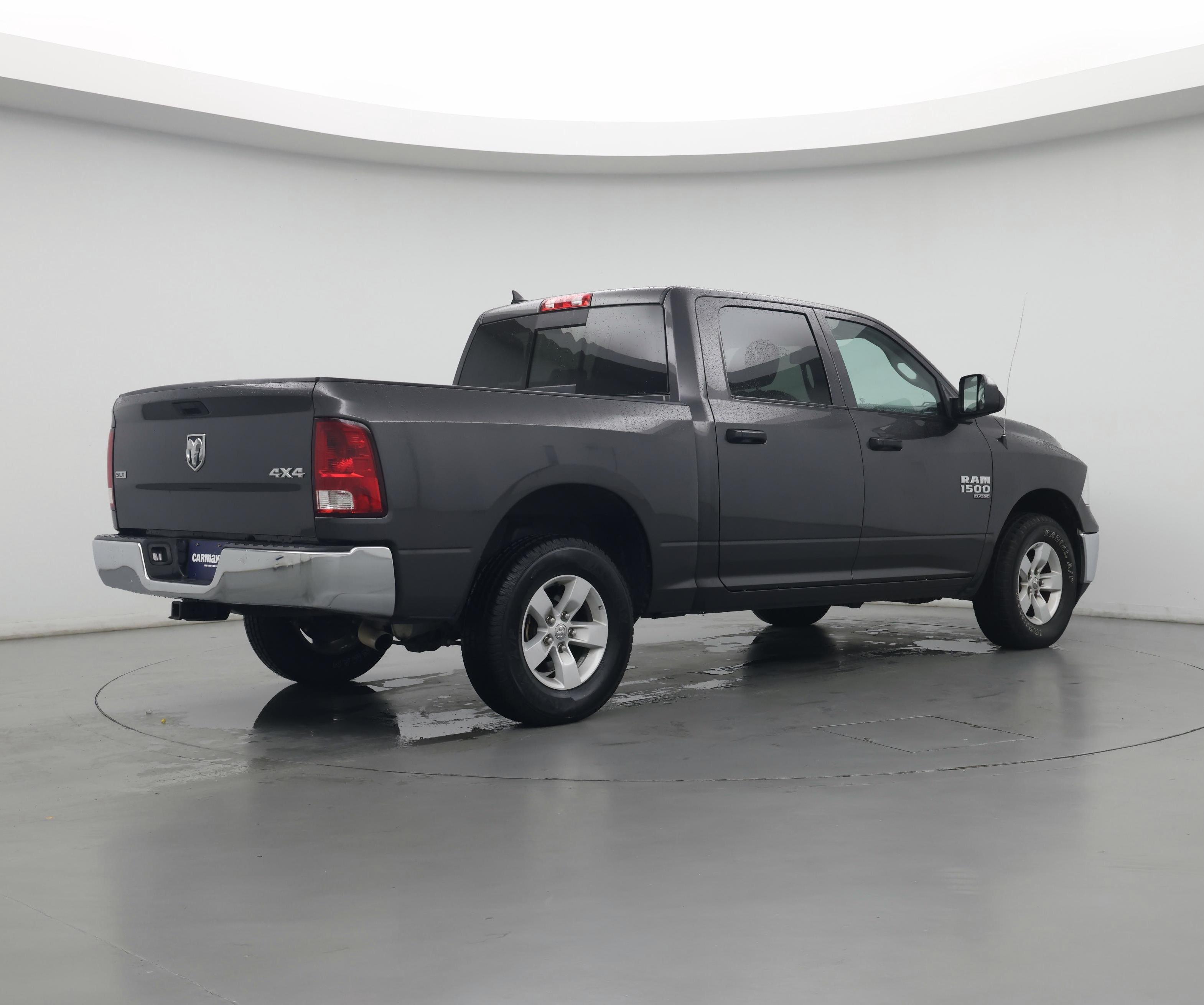 Thumbnail: 2023 RAM 1500 Classic - 2