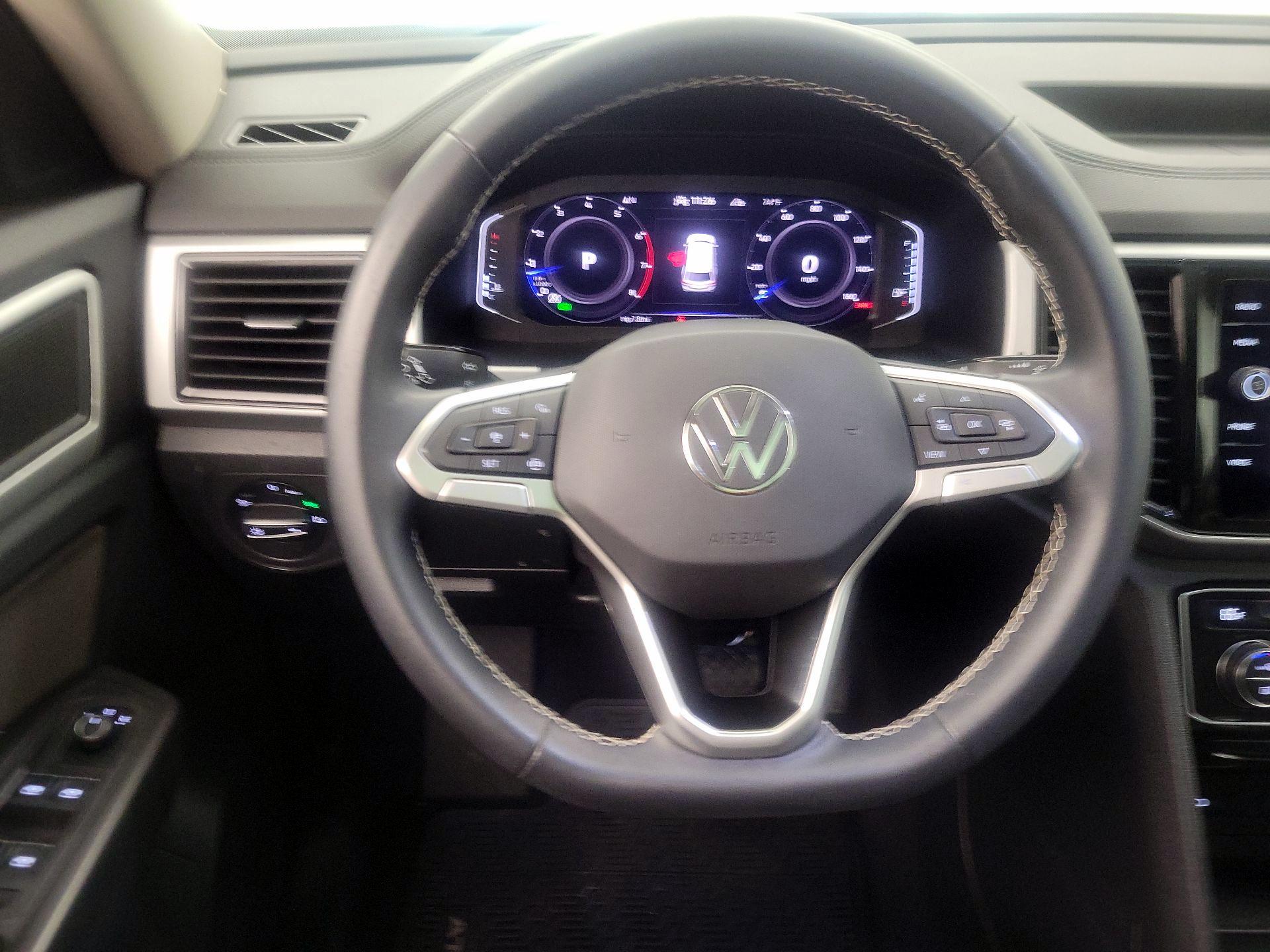 Thumbnail: 2022 Volkswagen Atlas - 10