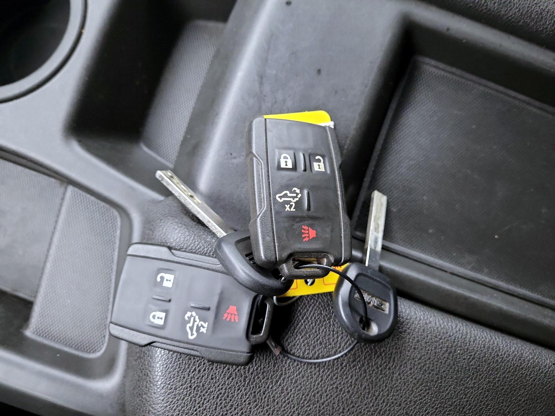 Thumbnail: 2023 GMC Sierra 3500 - 20