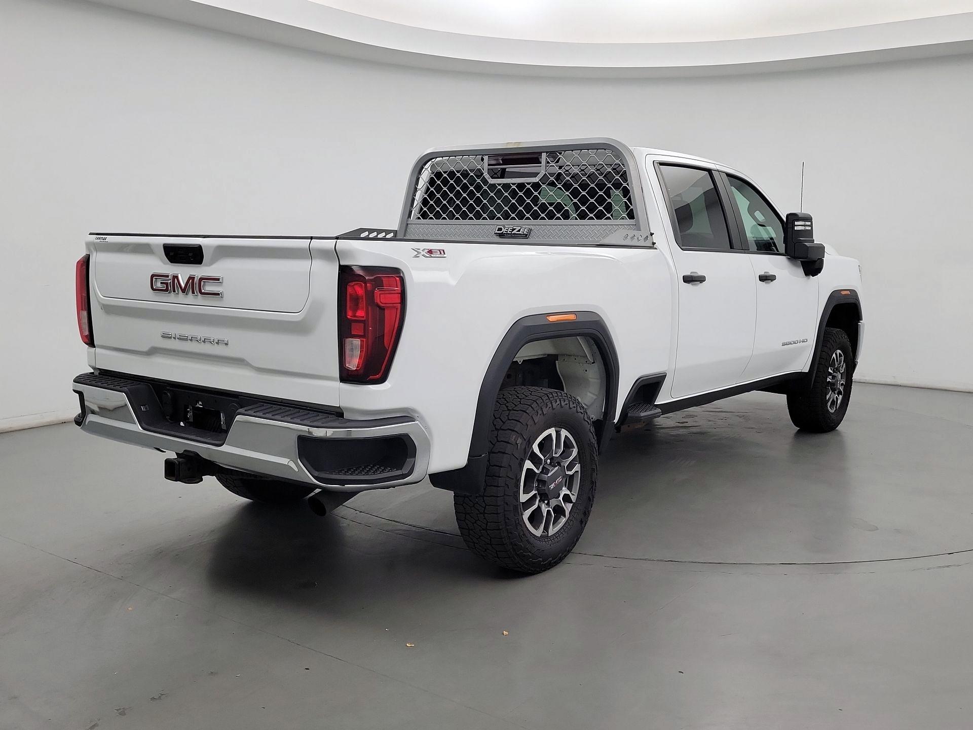 Thumbnail: 2023 GMC Sierra 3500 - 5