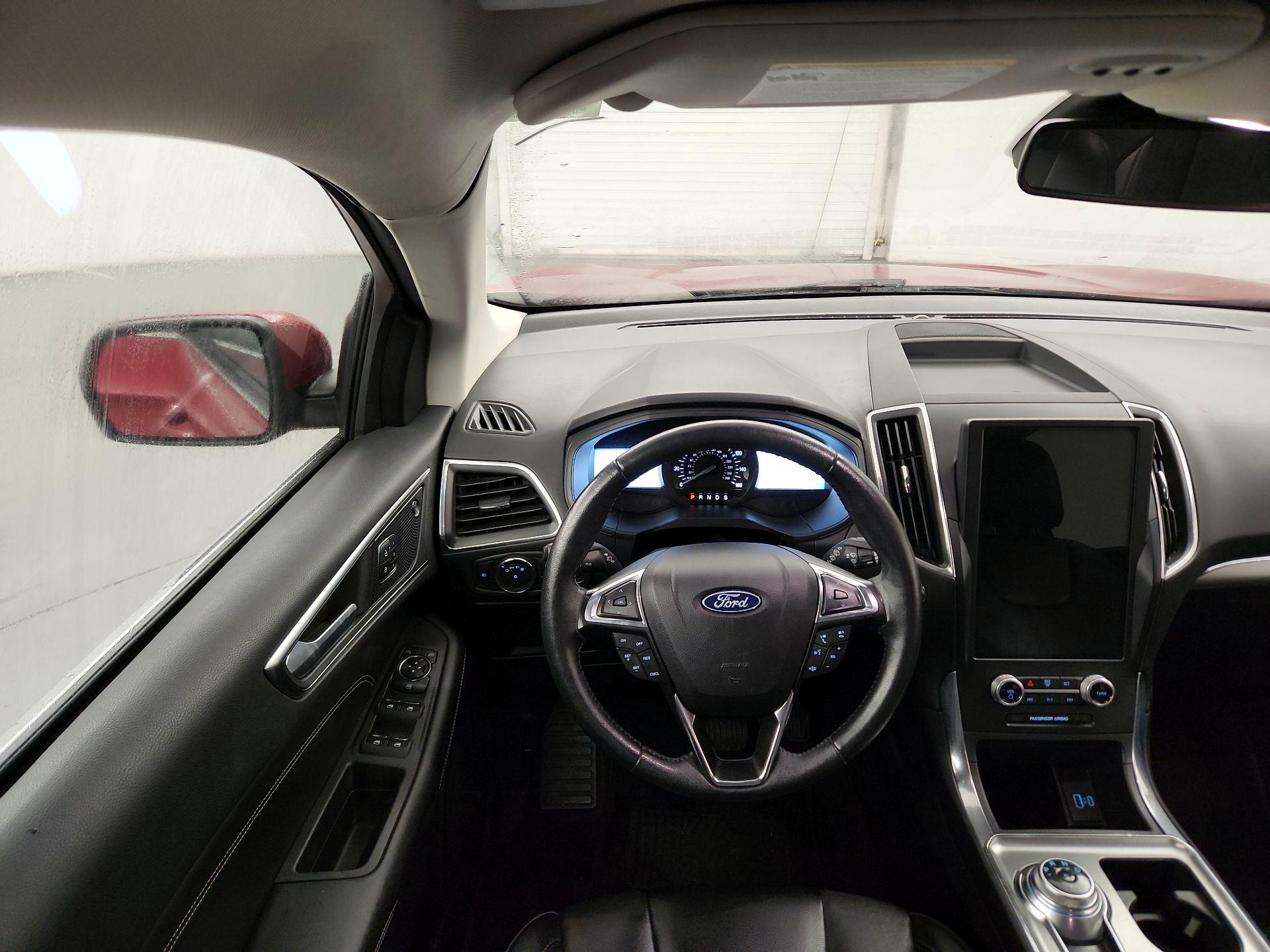 Thumbnail: 2022 Ford Edge - 10