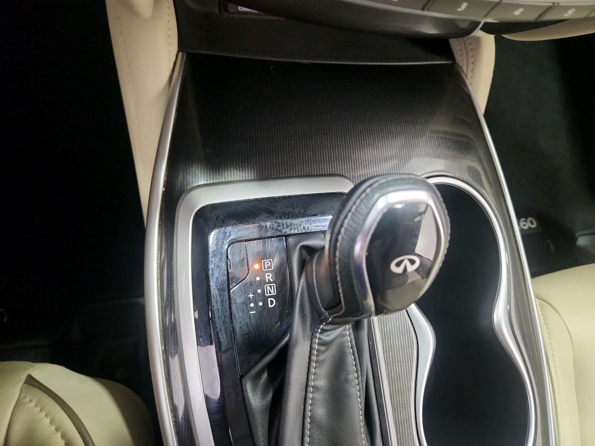 Thumbnail: 2020 INFINITI QX60 - 17
