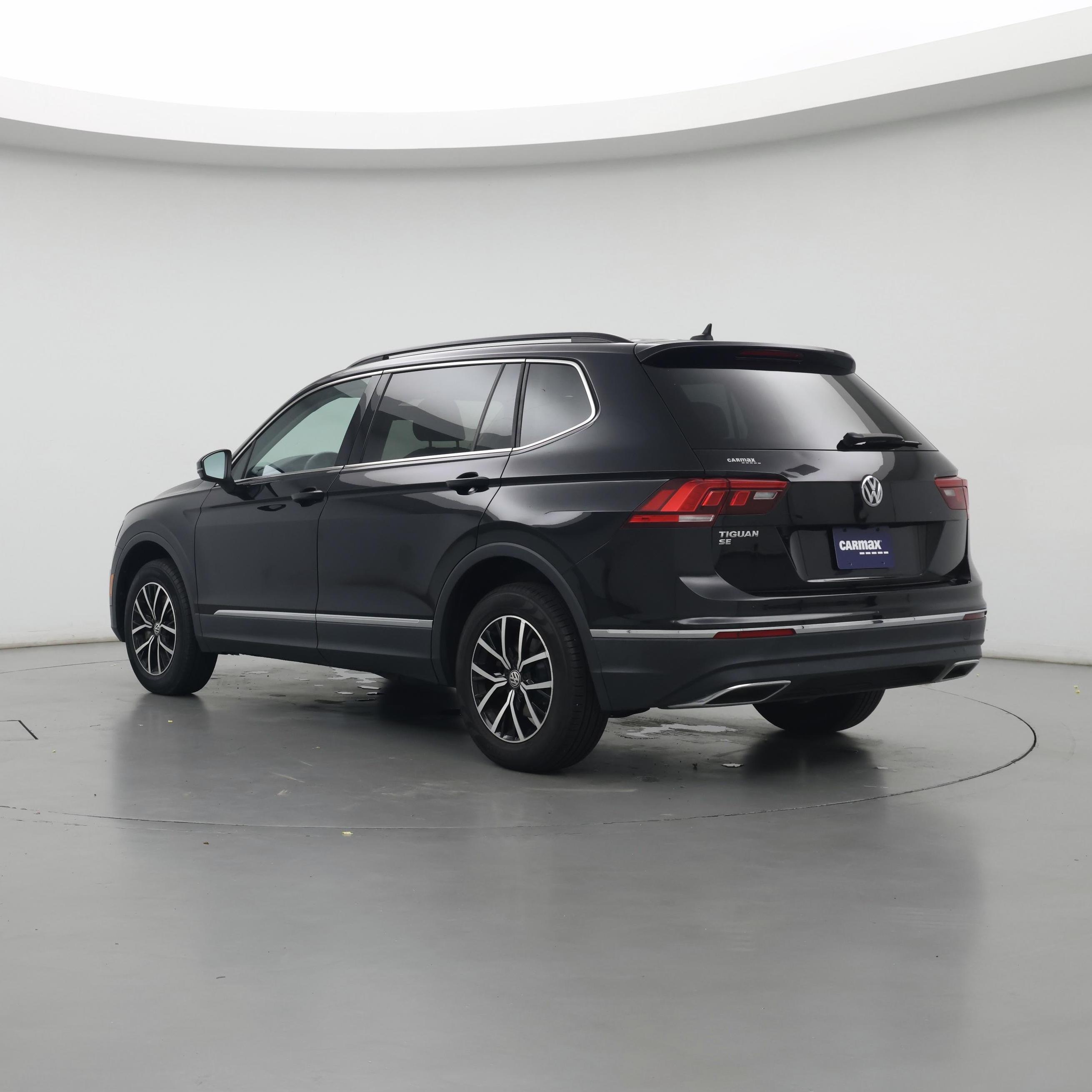 Thumbnail: 2021 Volkswagen Tiguan - 2