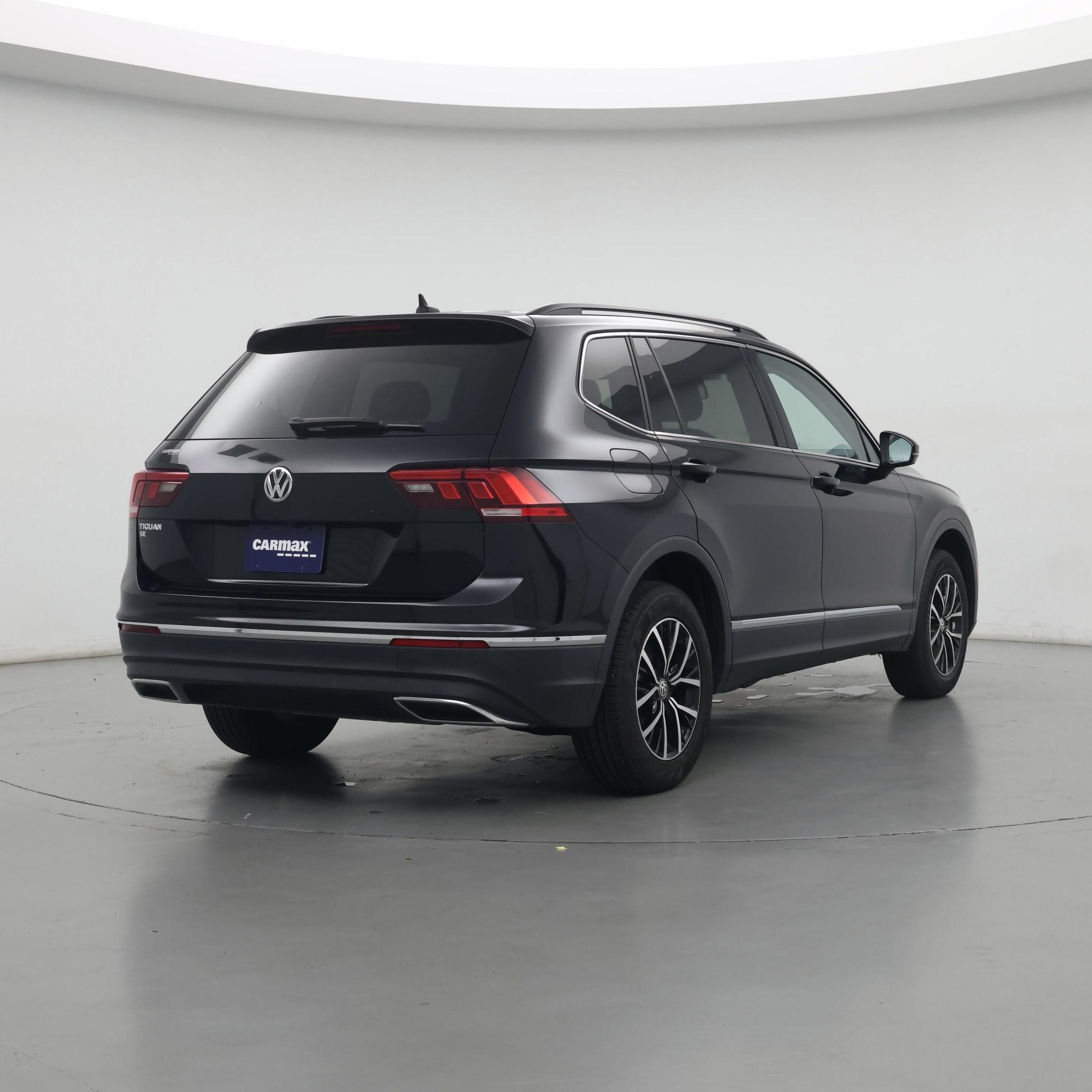 Thumbnail: 2021 Volkswagen Tiguan - 8