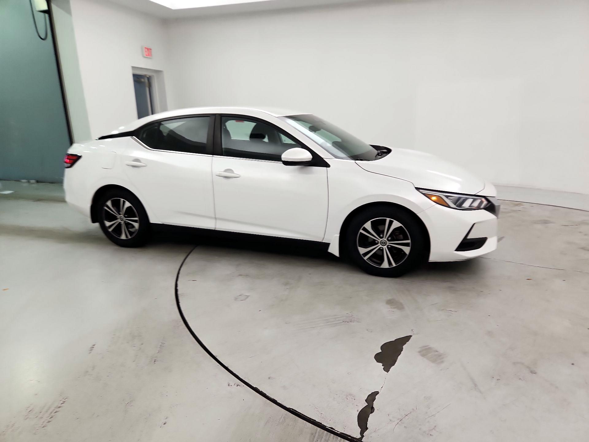 Thumbnail: 2021 Nissan Sentra - 4