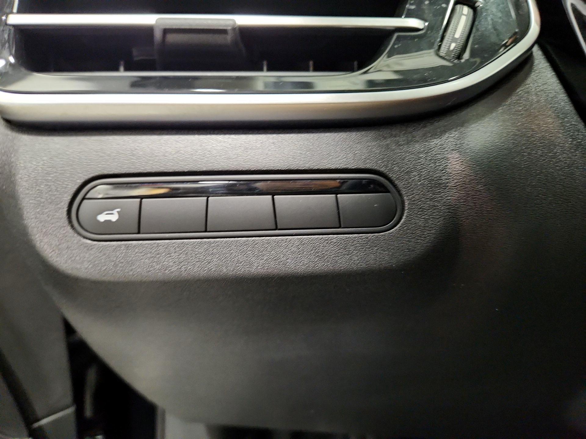 Thumbnail: 2023 INFINITI QX60 - 13