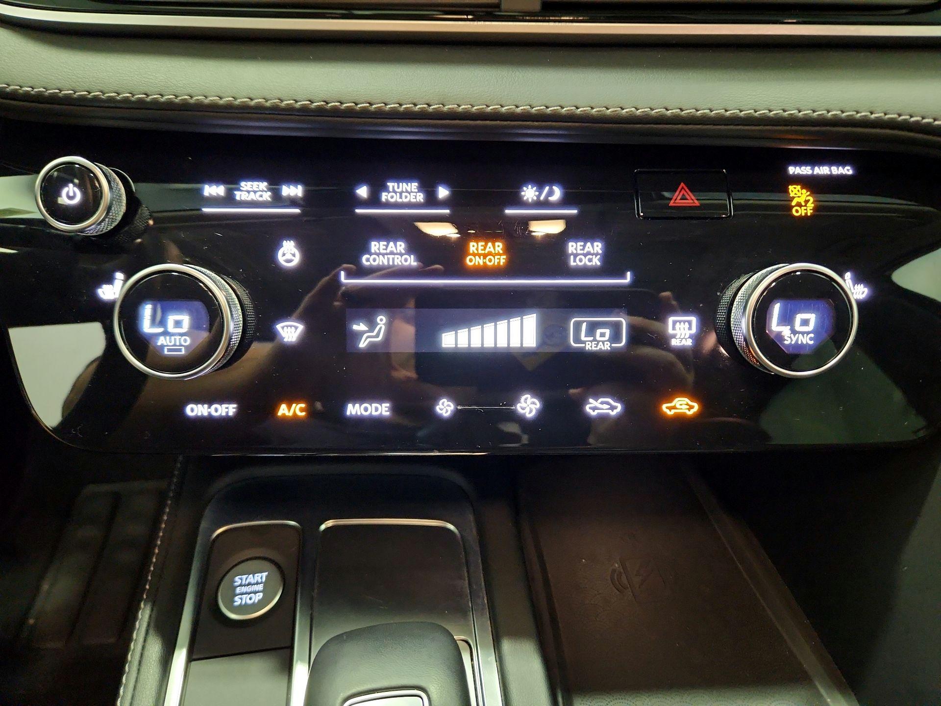 Thumbnail: 2023 INFINITI QX60 - 16