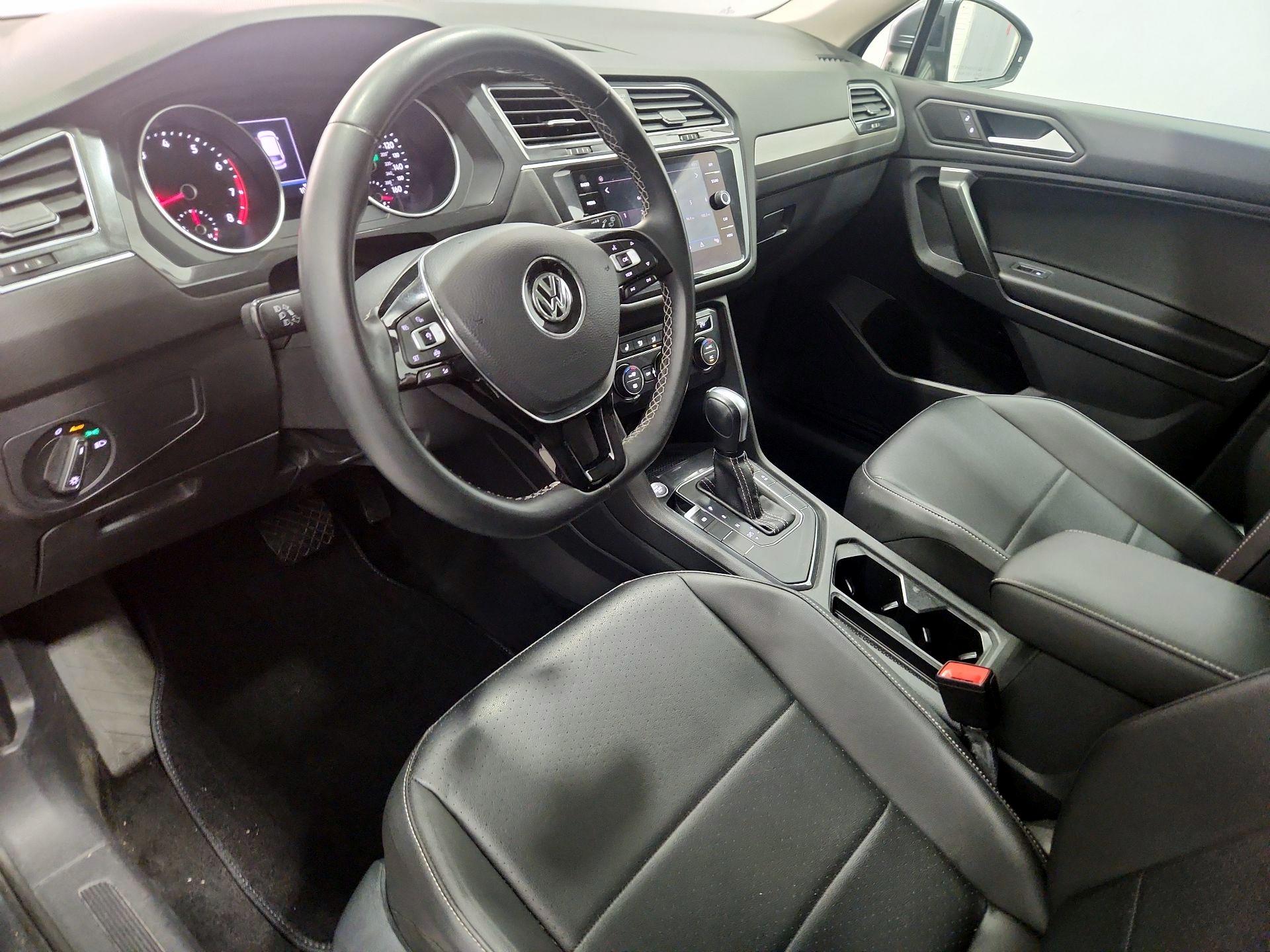 Thumbnail: 2021 Volkswagen Tiguan - 11