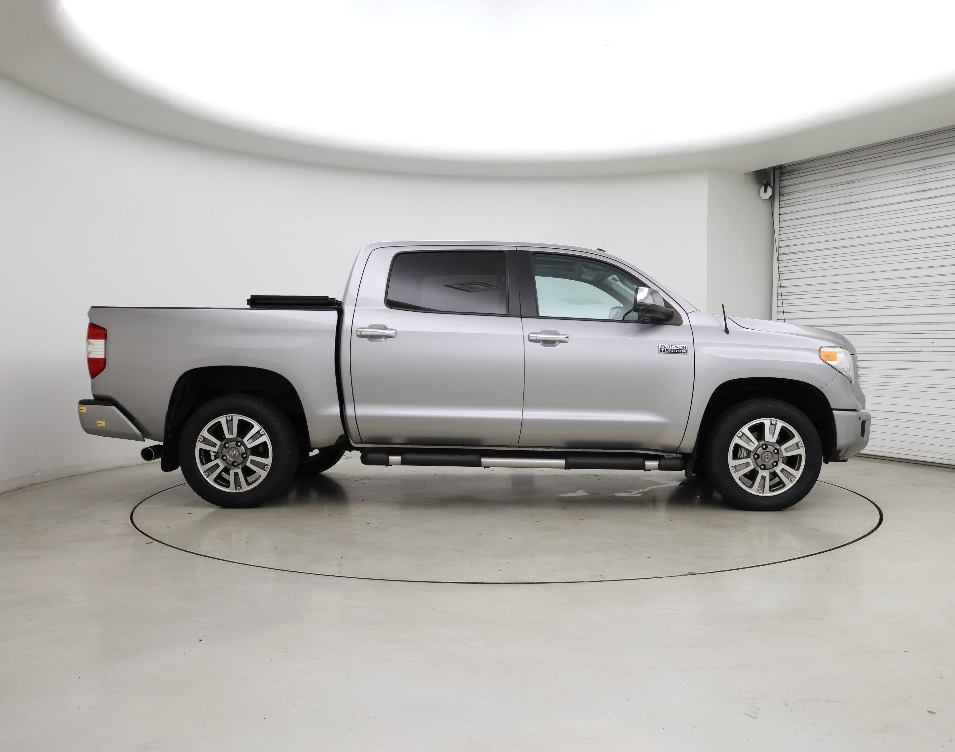 Thumbnail: 2016 Toyota Tundra - 7