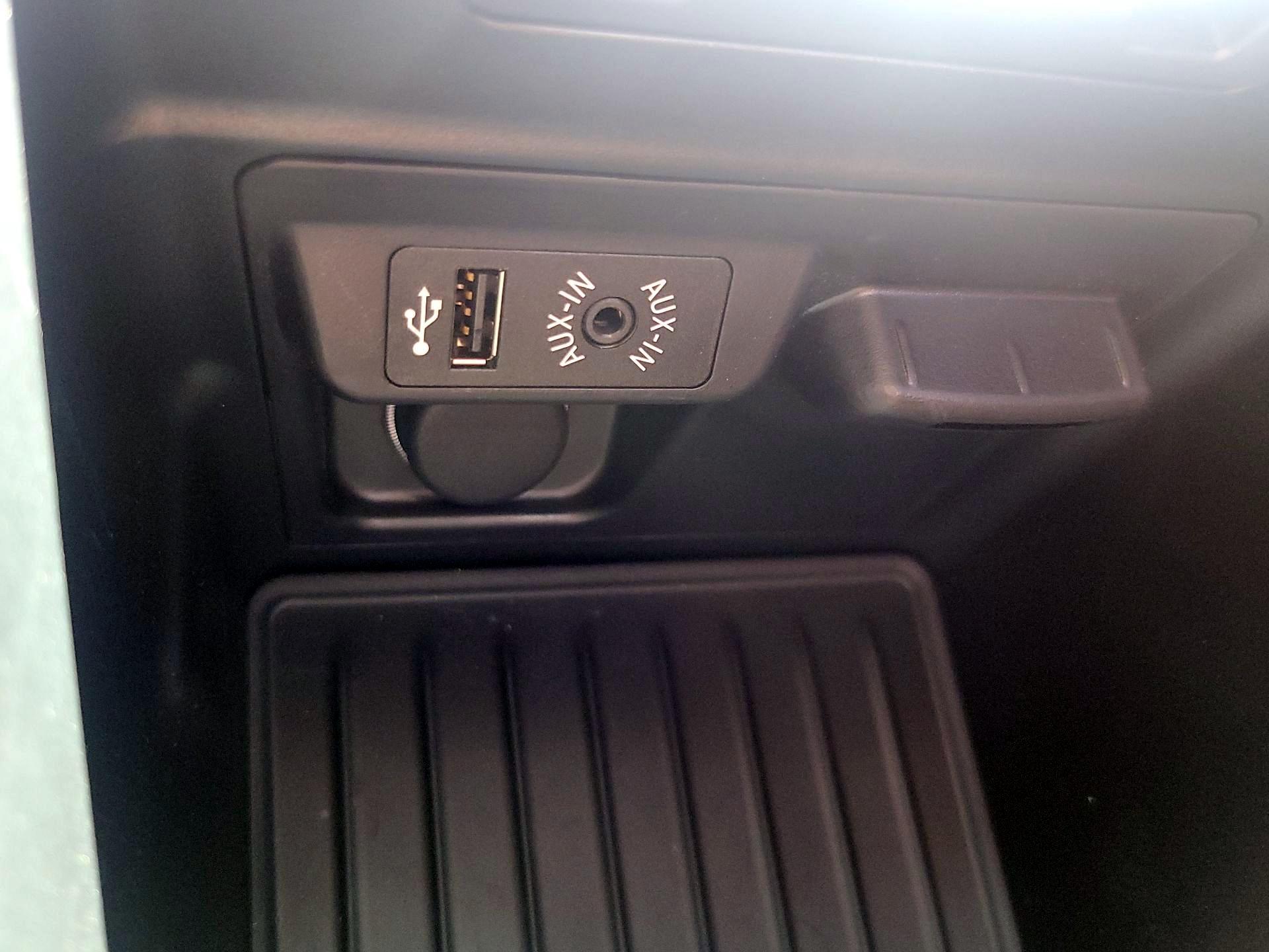 Thumbnail: 2015 BMW X5 - 19