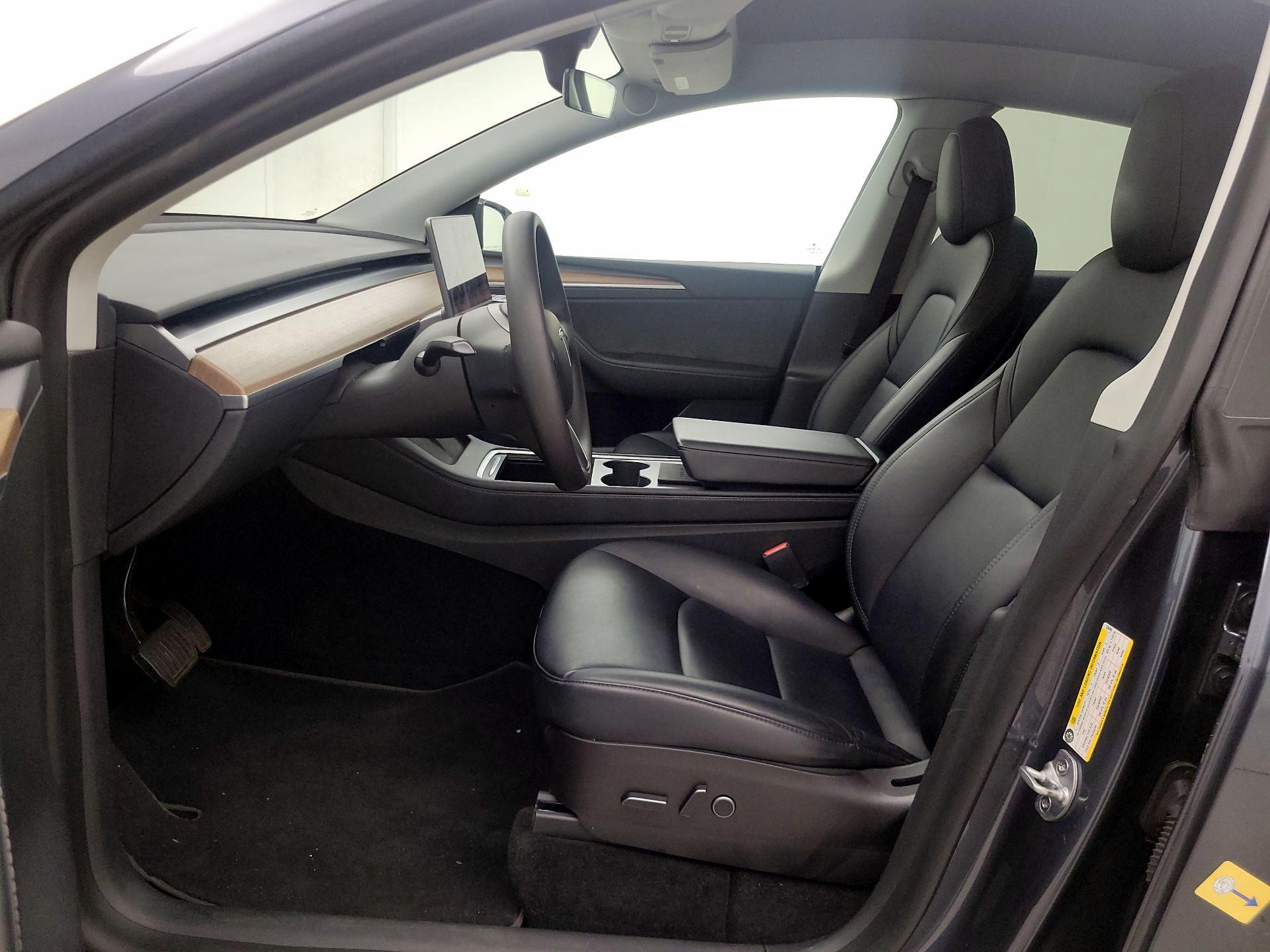 Thumbnail: 2022 Tesla Model Y - 11