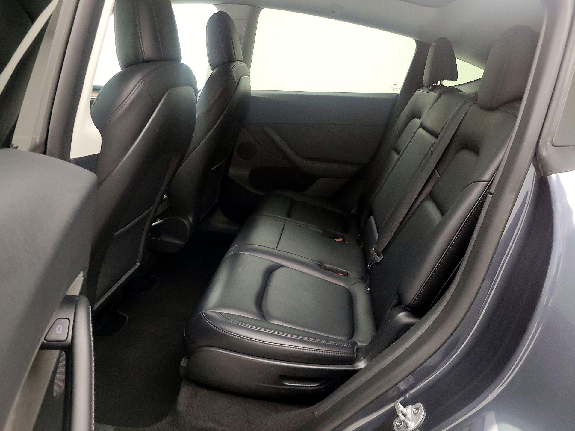 Thumbnail: 2022 Tesla Model Y - 20