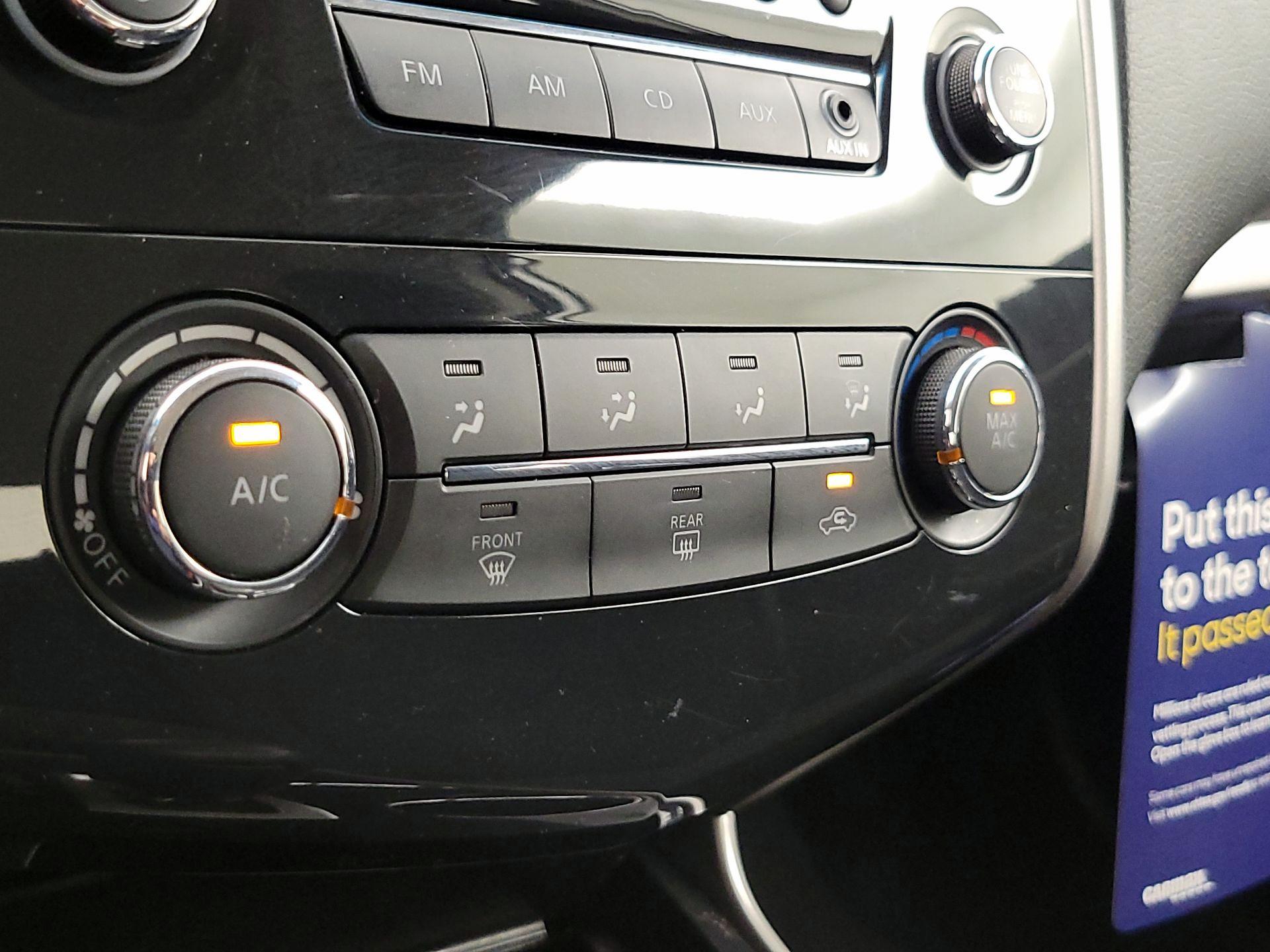Thumbnail: 2014 Nissan Altima - 15