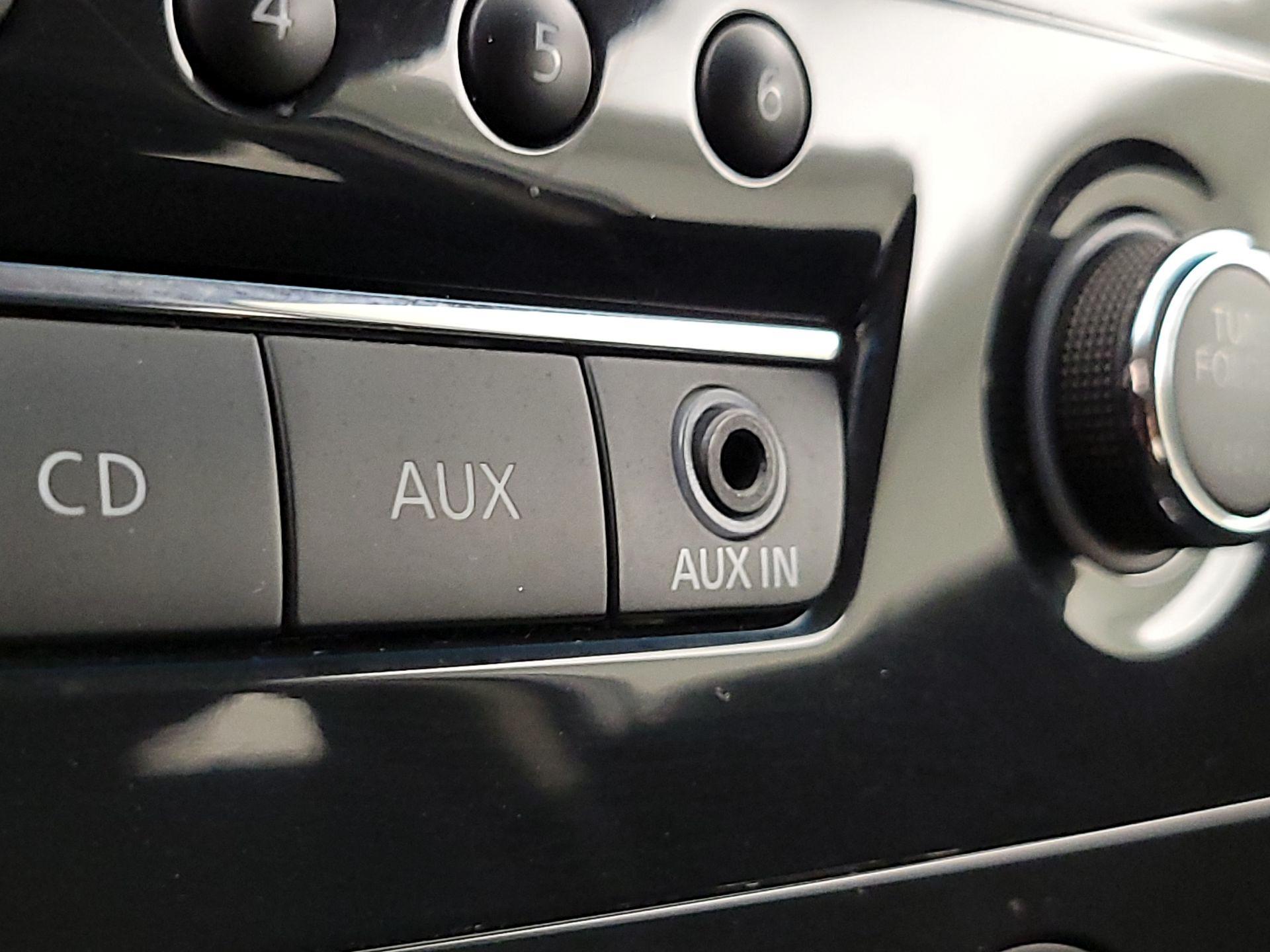 Thumbnail: 2014 Nissan Altima - 17