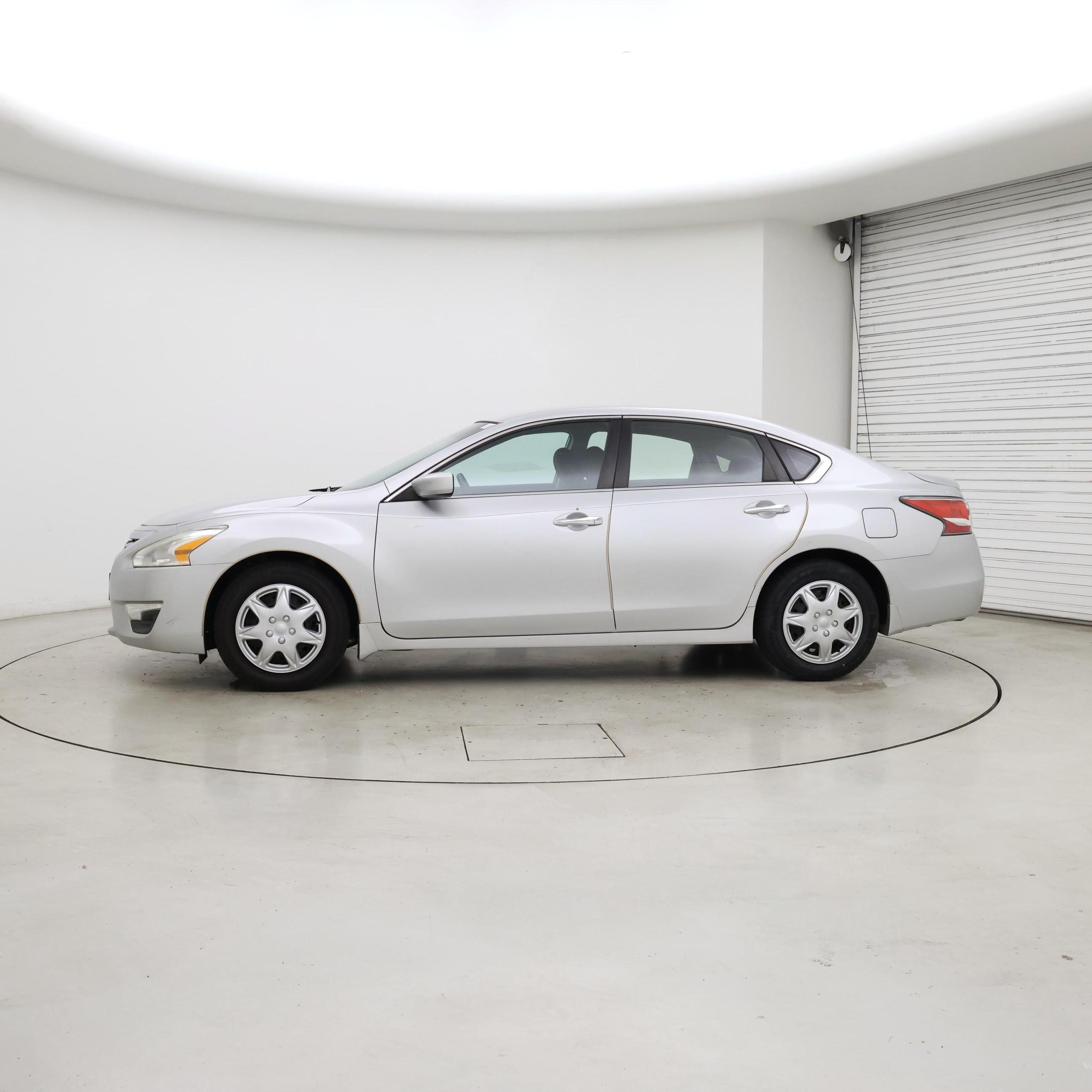 Thumbnail: 2014 Nissan Altima - 3