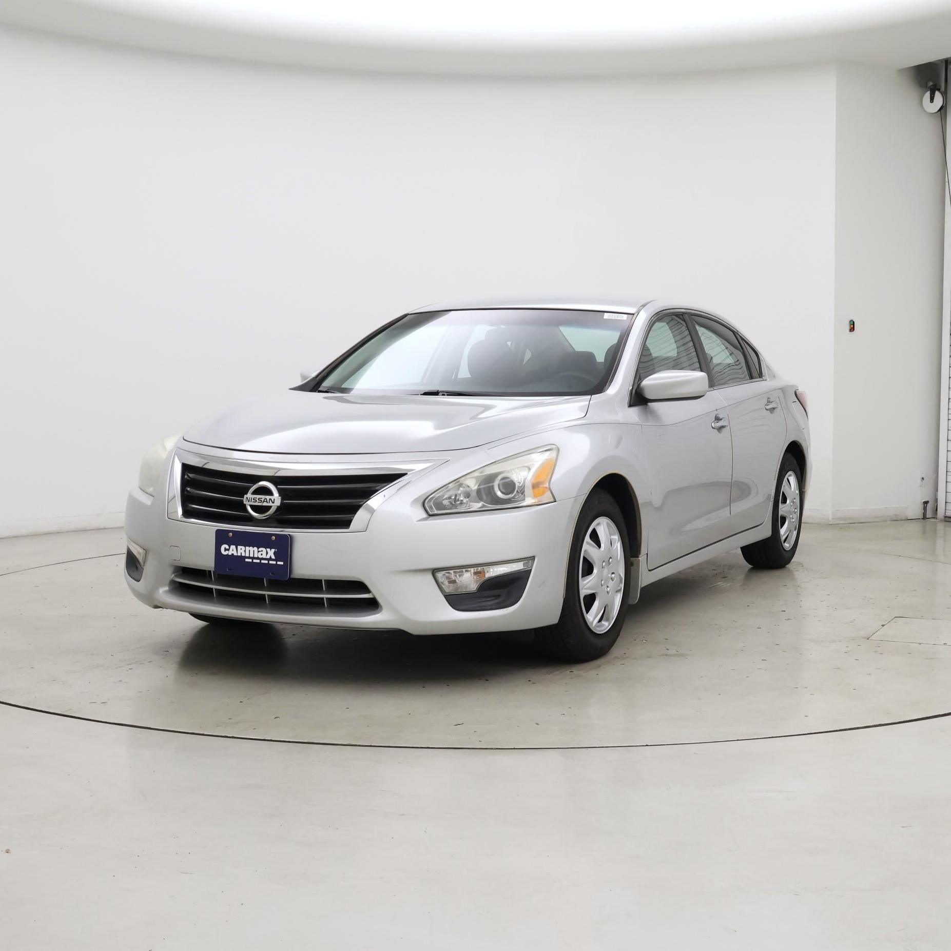 Thumbnail: 2014 Nissan Altima - 4