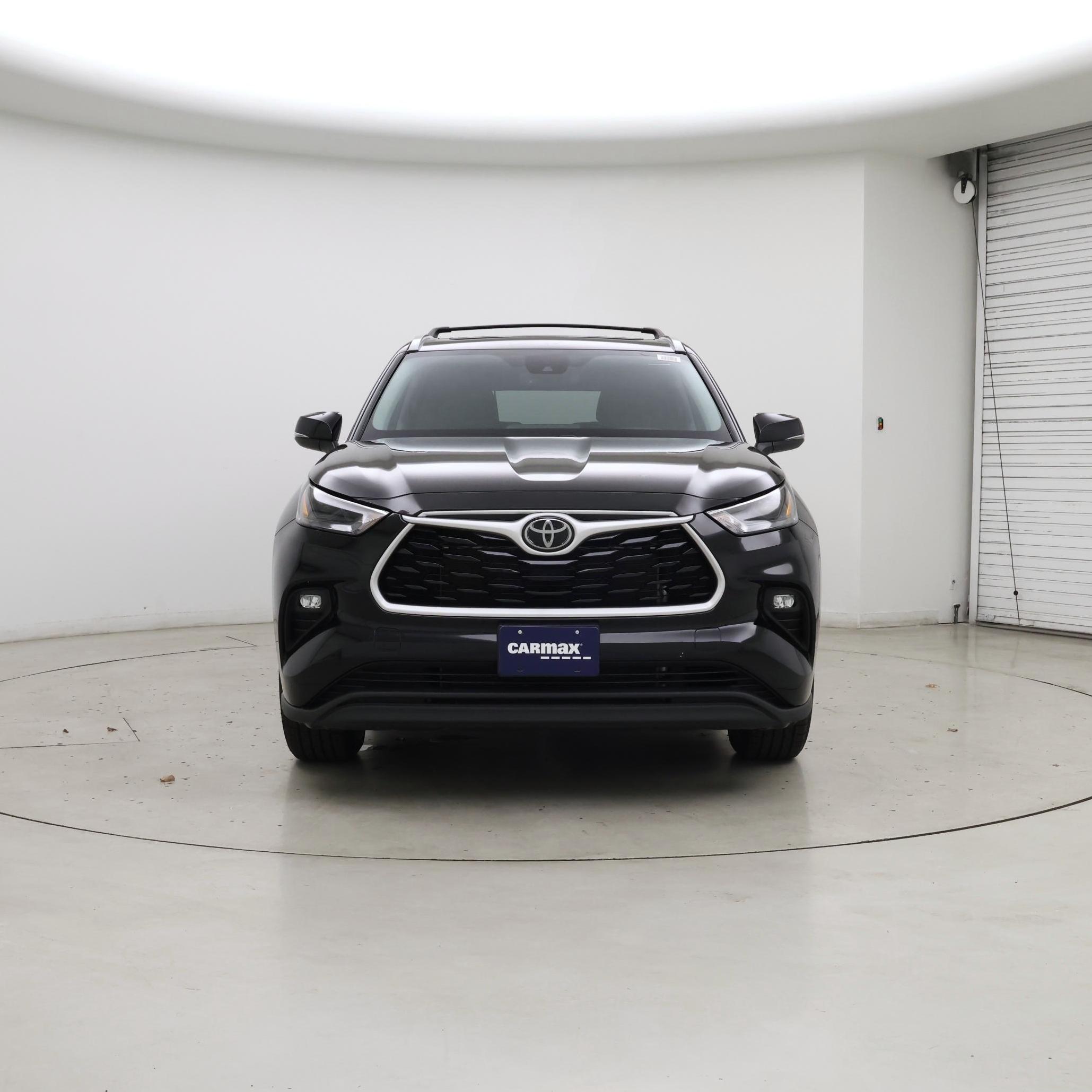 Thumbnail: 2022 Toyota Highlander - 5