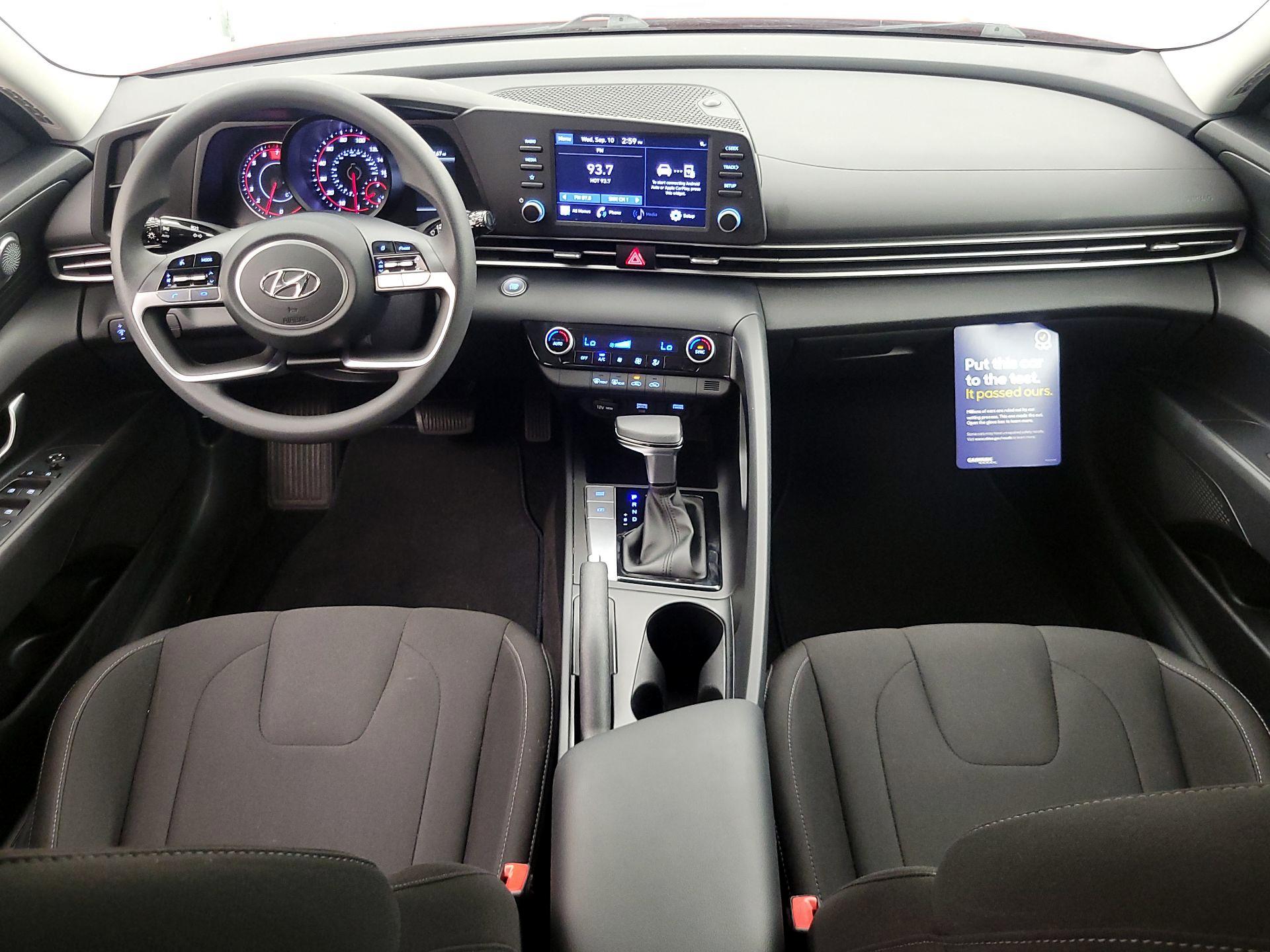 Thumbnail: 2022 Hyundai Elantra - 9
