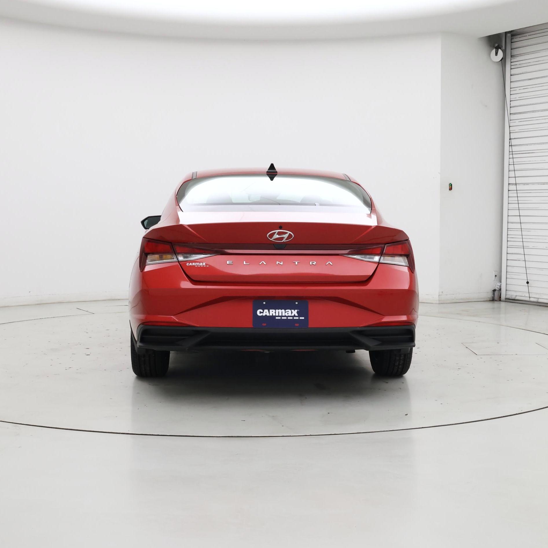 Thumbnail: 2022 Hyundai Elantra - 6