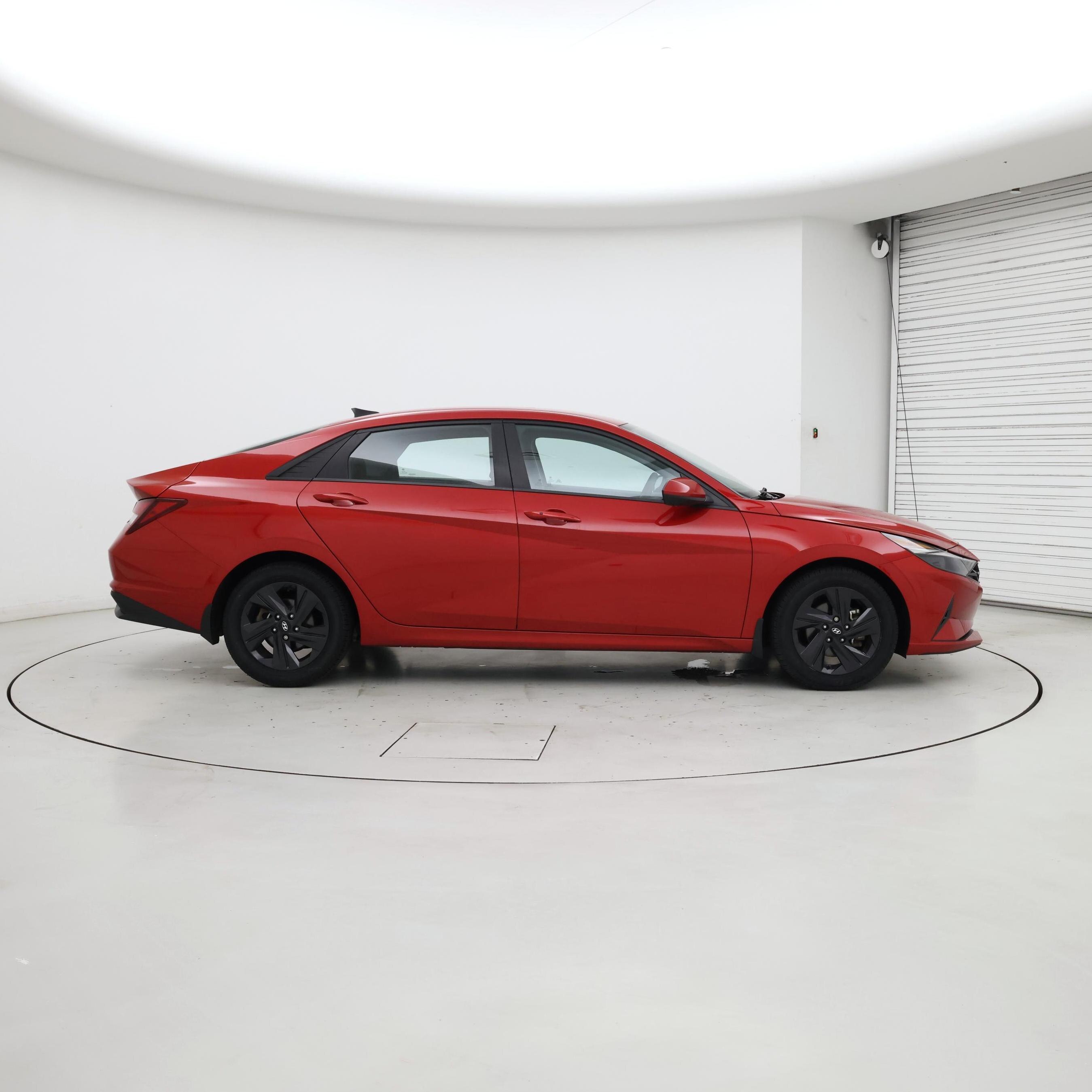 Thumbnail: 2022 Hyundai Elantra - 7